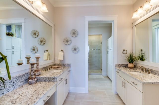 HIGHLAND PARKS - Residential