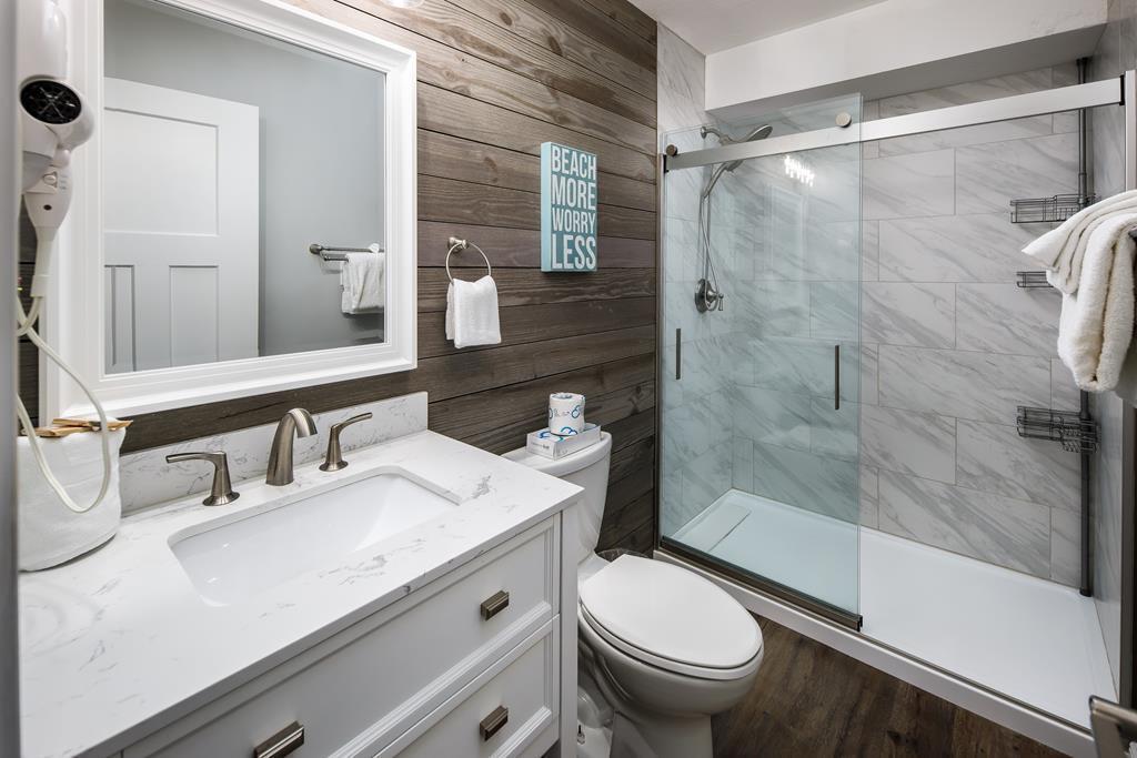 SEASPRAY CONDO - Residential