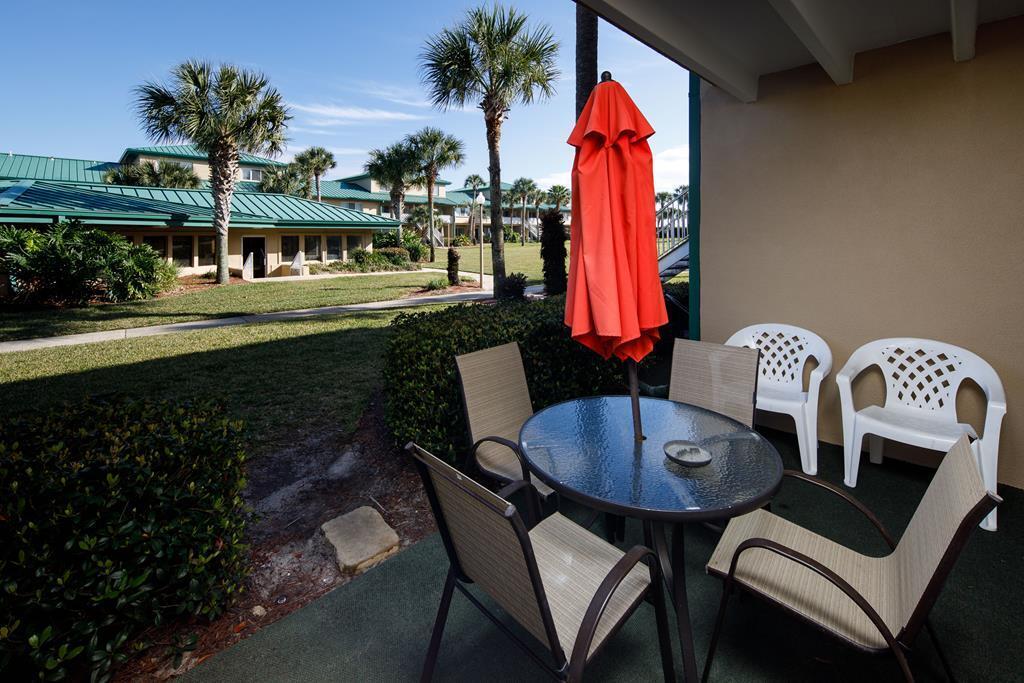 SEASPRAY CONDO - Residential