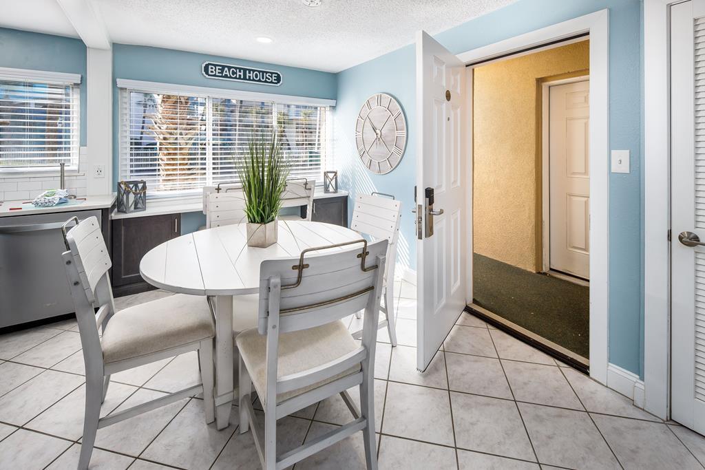 SEASPRAY CONDO - Residential