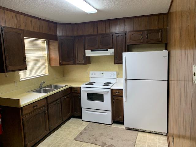 RACETRACK ROAD 1ST - Residential Lease