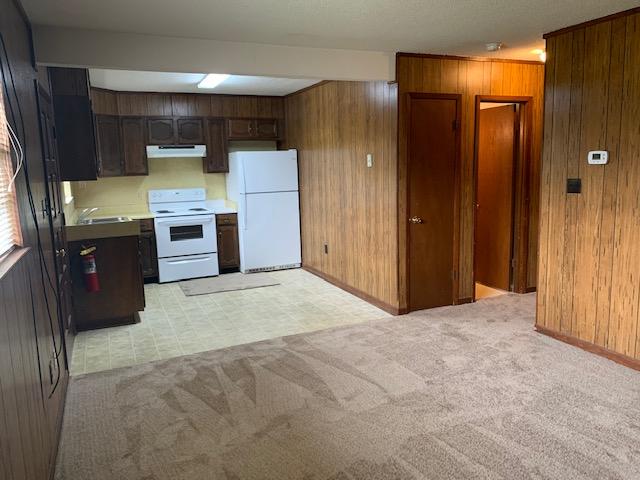 RACETRACK ROAD 1ST - Residential Lease