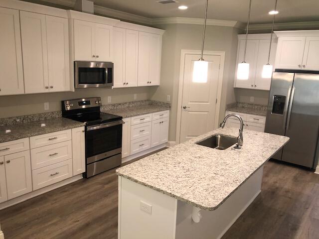 BARBAROSA TERRITORY - Residential Lease