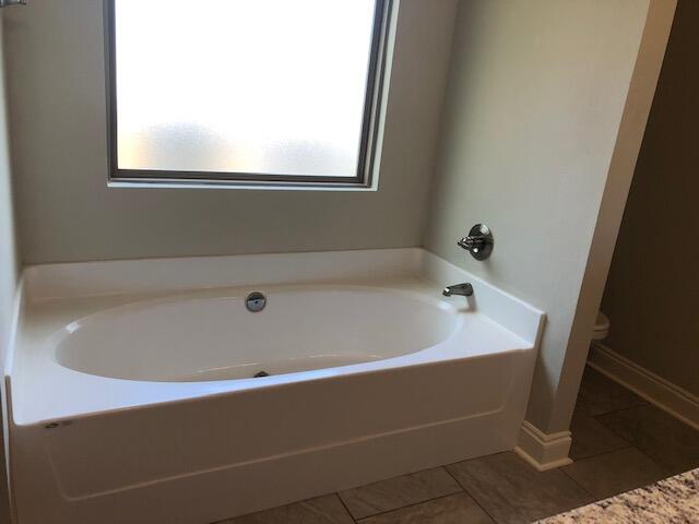 BARBAROSA TERRITORY - Residential Lease