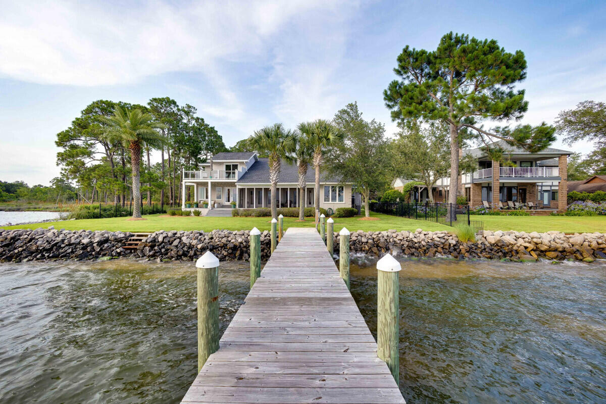 BLUEWATER BAY VILLAGE 1B - Residential