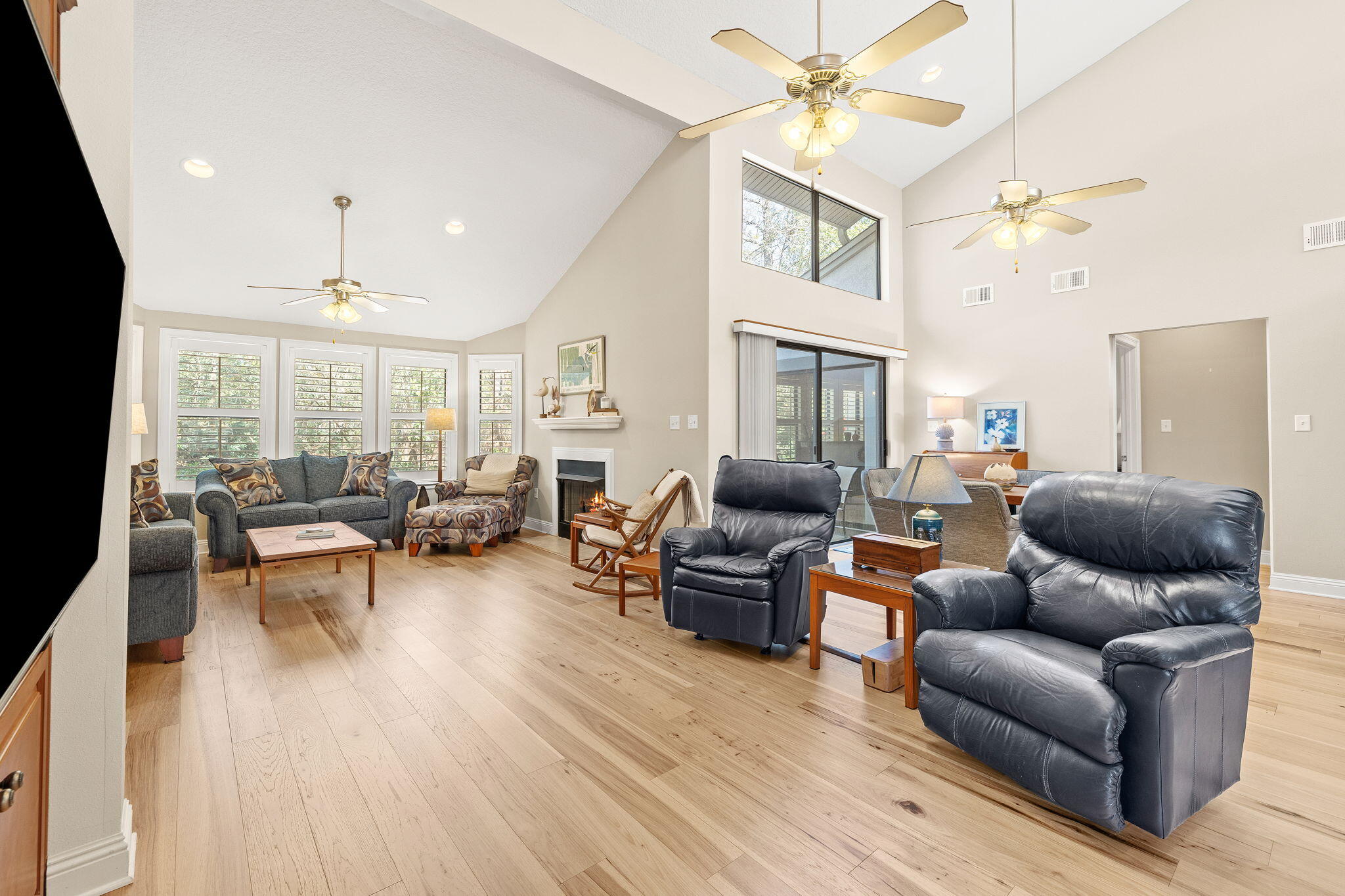 100 Gleneagles Drive