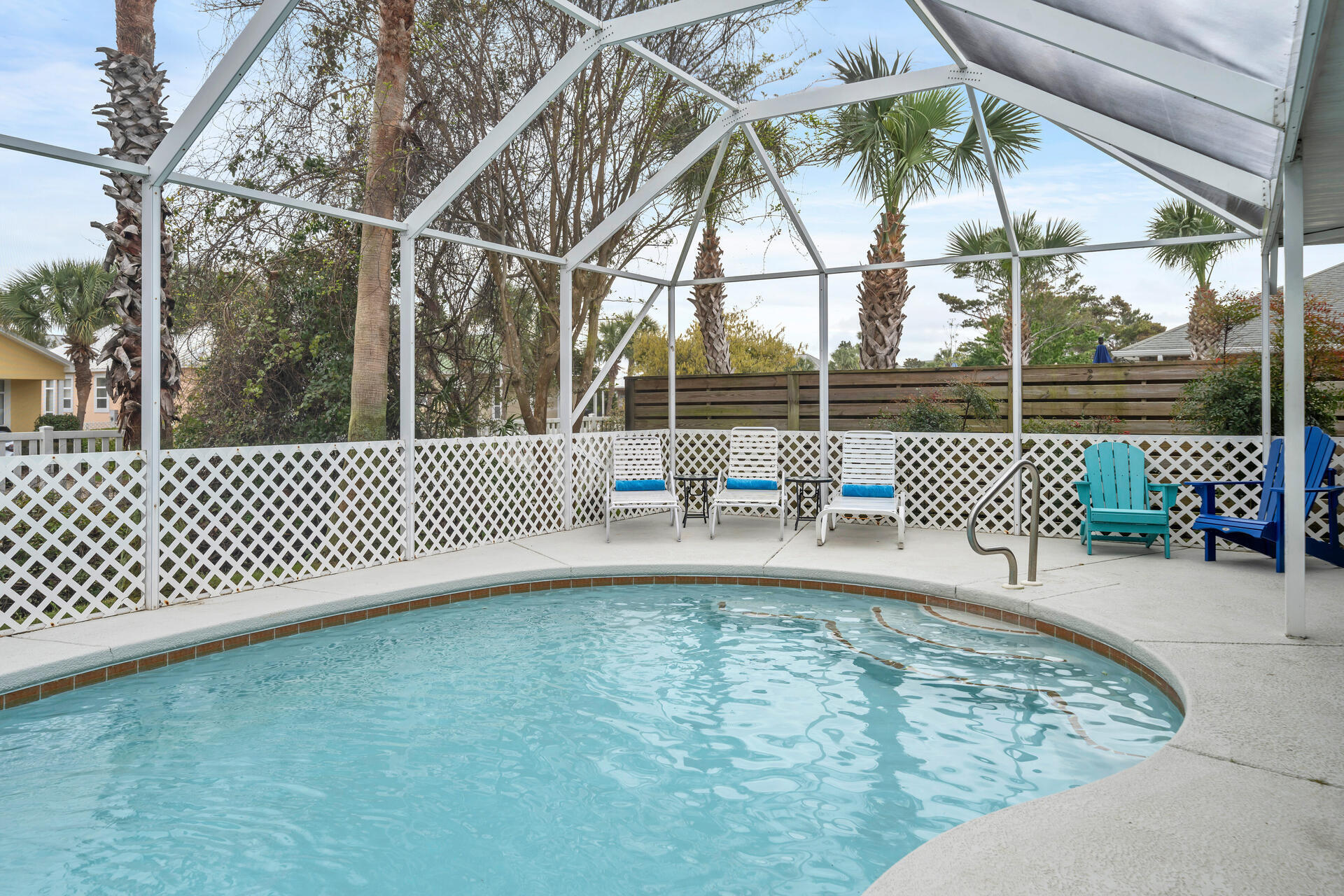 PARADISE RETREAT - Residential Lease