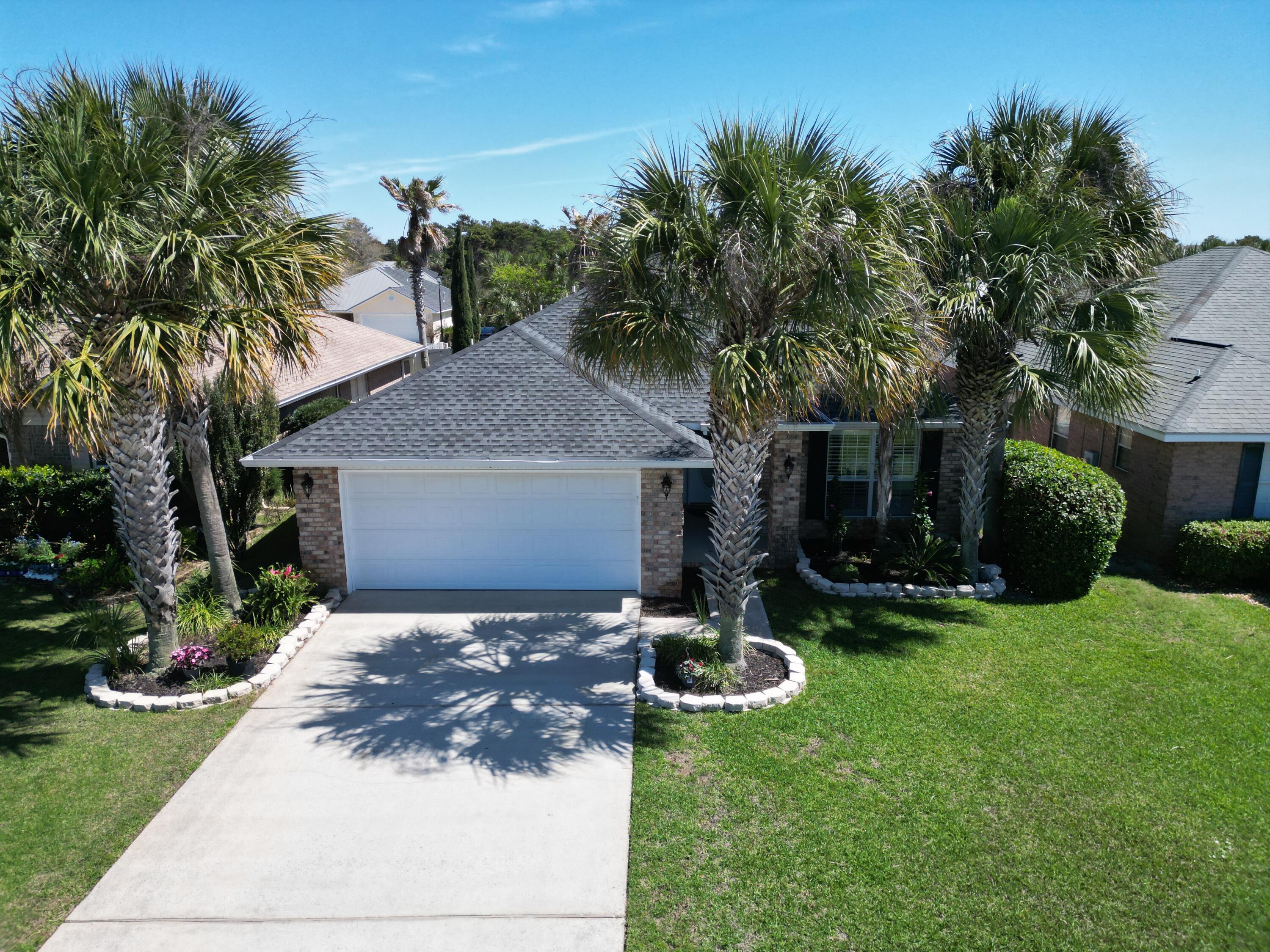 PARADISE RETREAT - Residential Lease