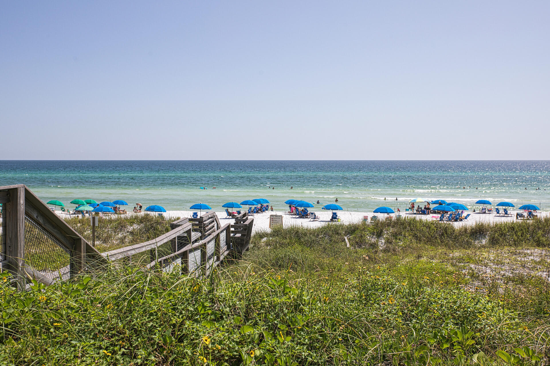 PARADISE RETREAT - Residential Lease