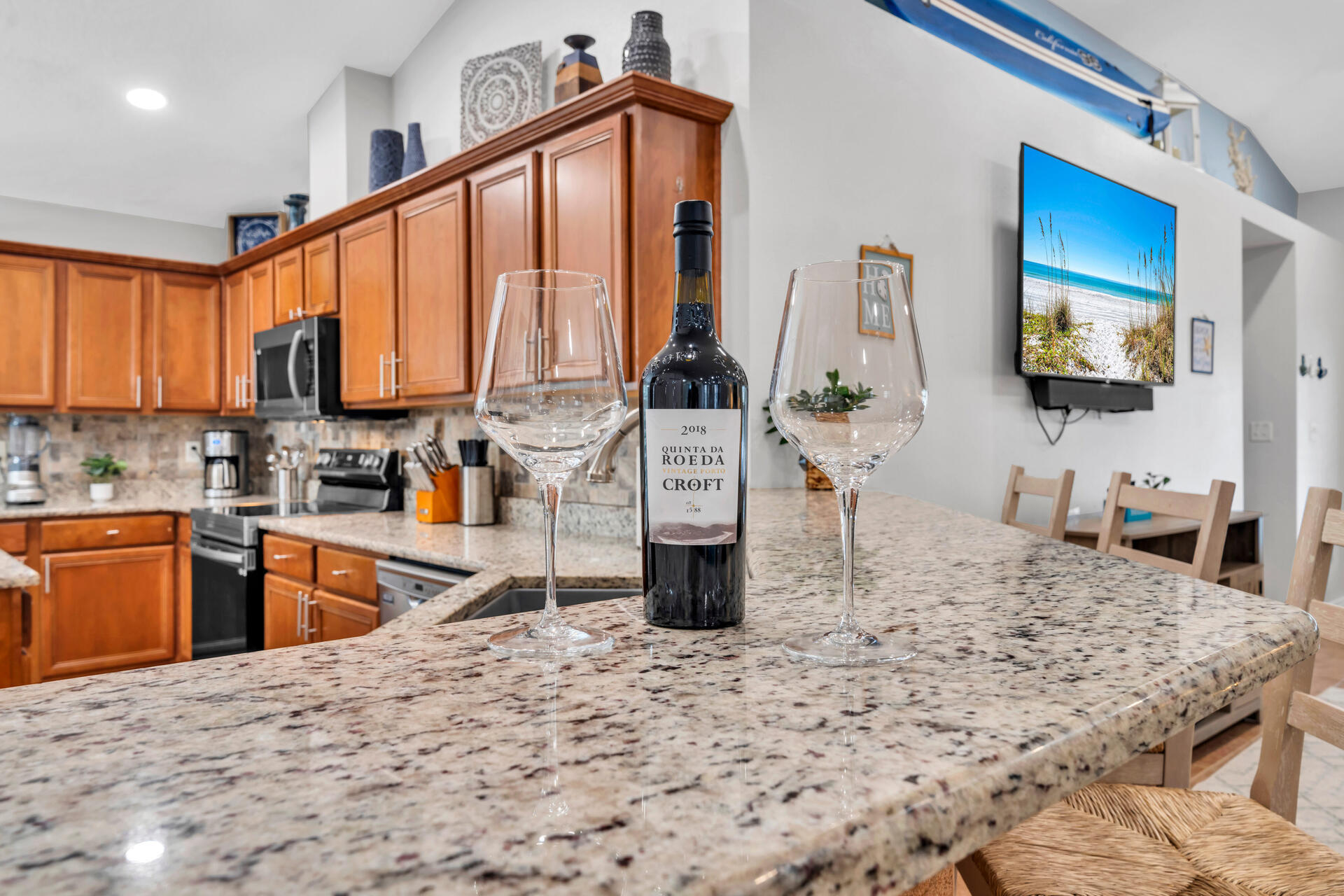 PARADISE RETREAT - Residential Lease