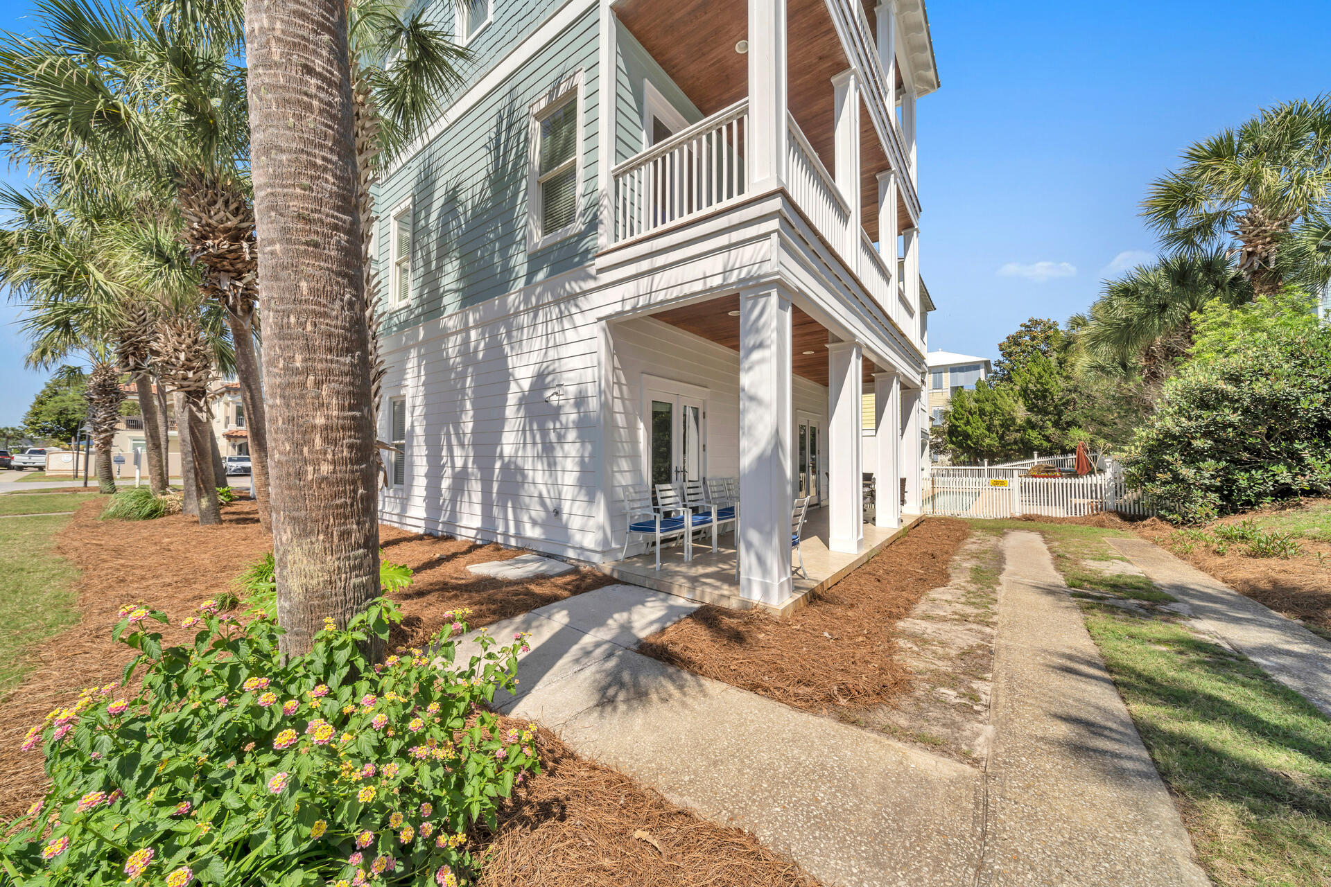 FRANGISTA BEACH - Residential