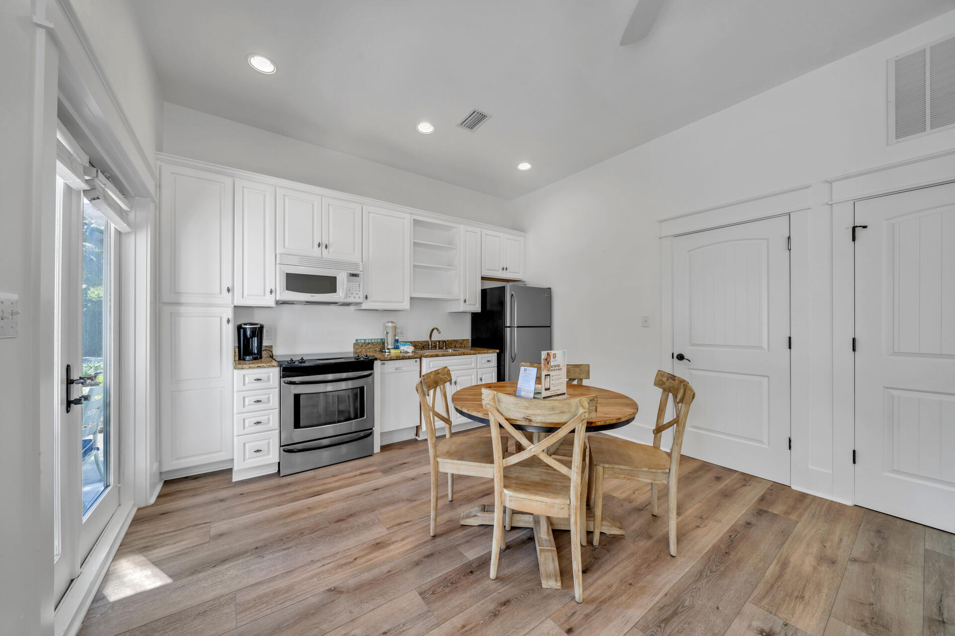 FRANGISTA BEACH - Residential