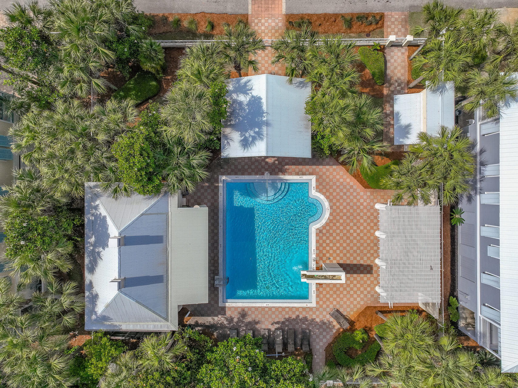 FRANGISTA BEACH - Residential