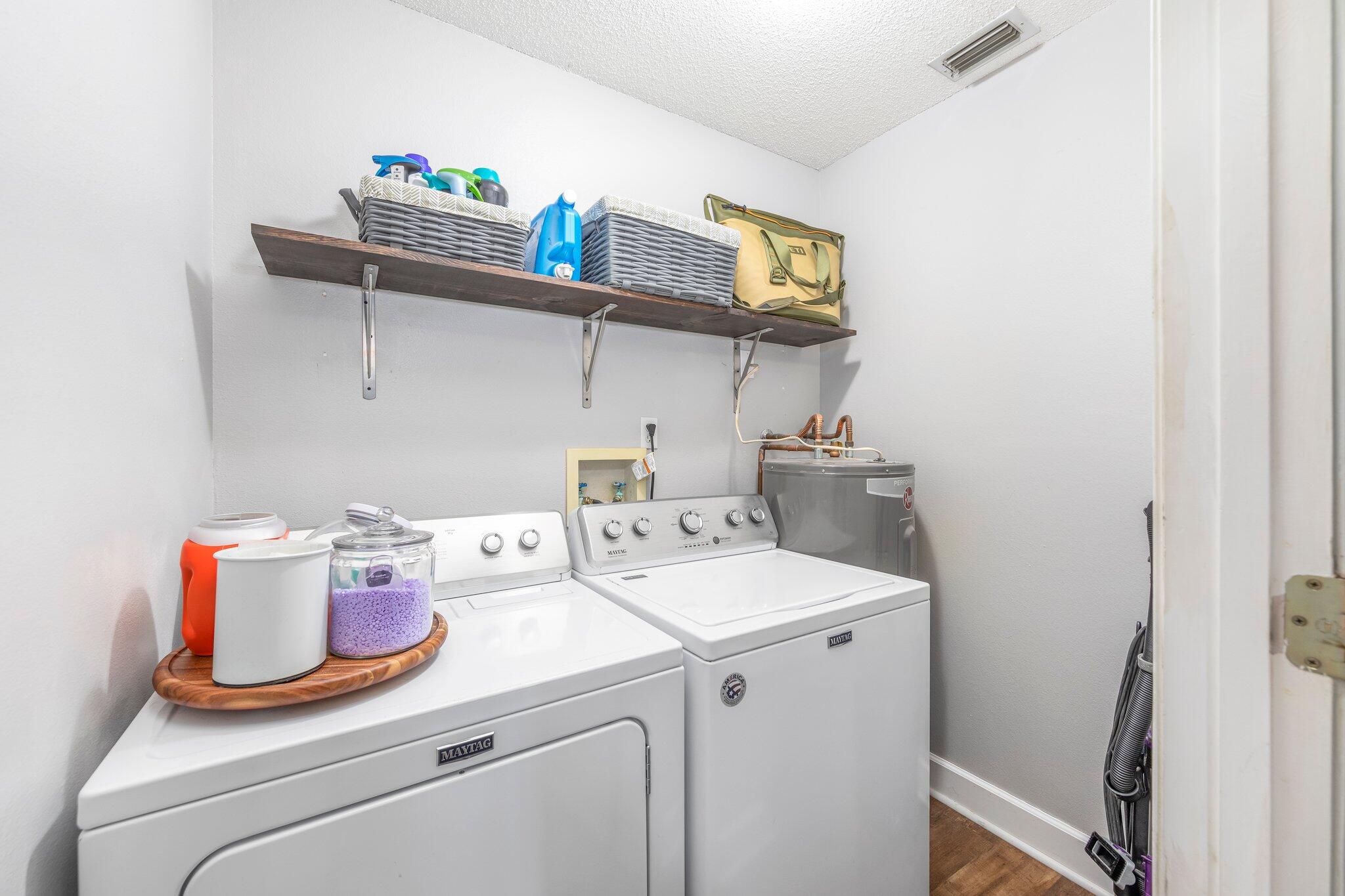 WATERFORD ESTATES S/D - Residential