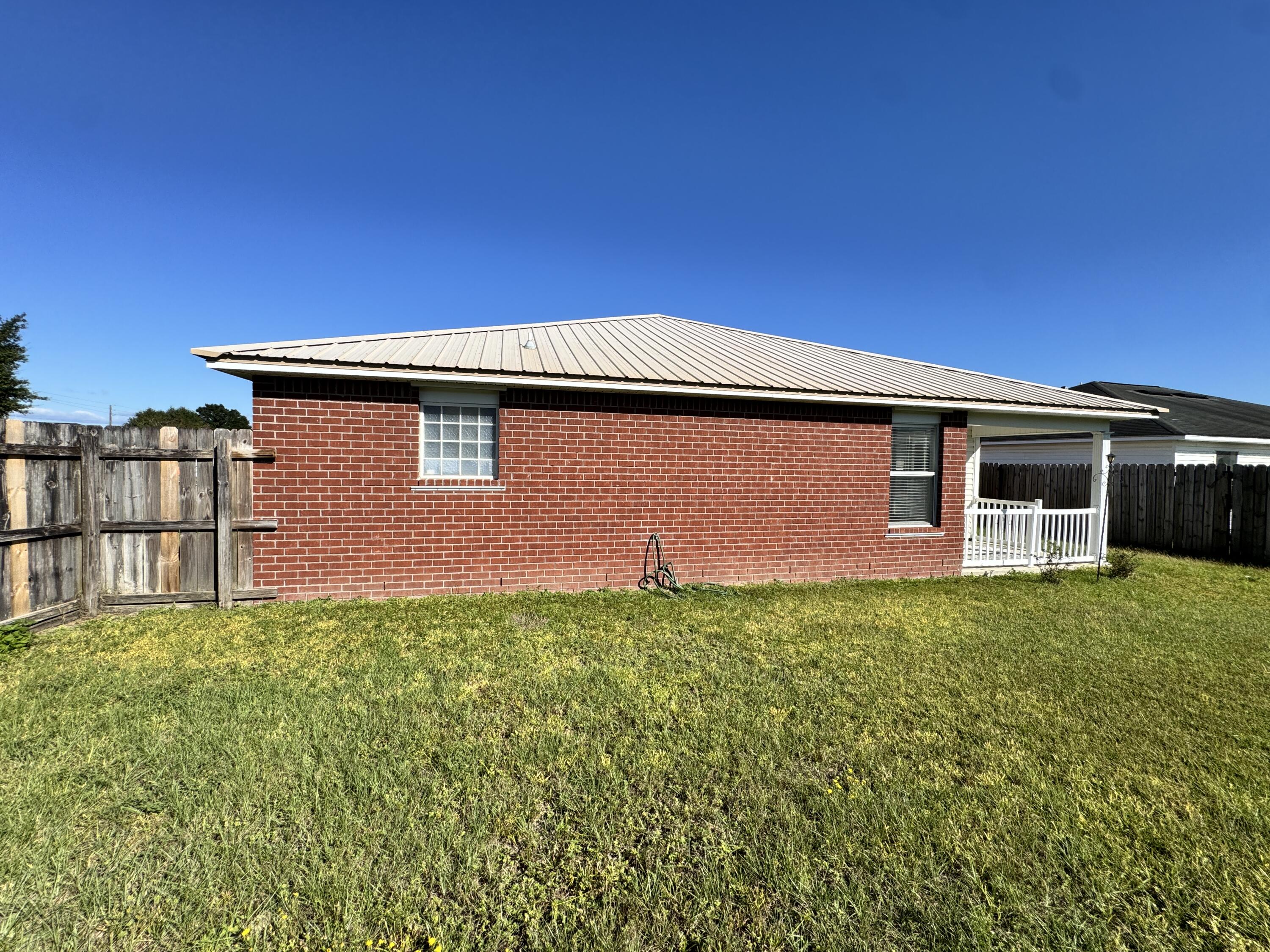 REDSTONE ESTATES - Residential