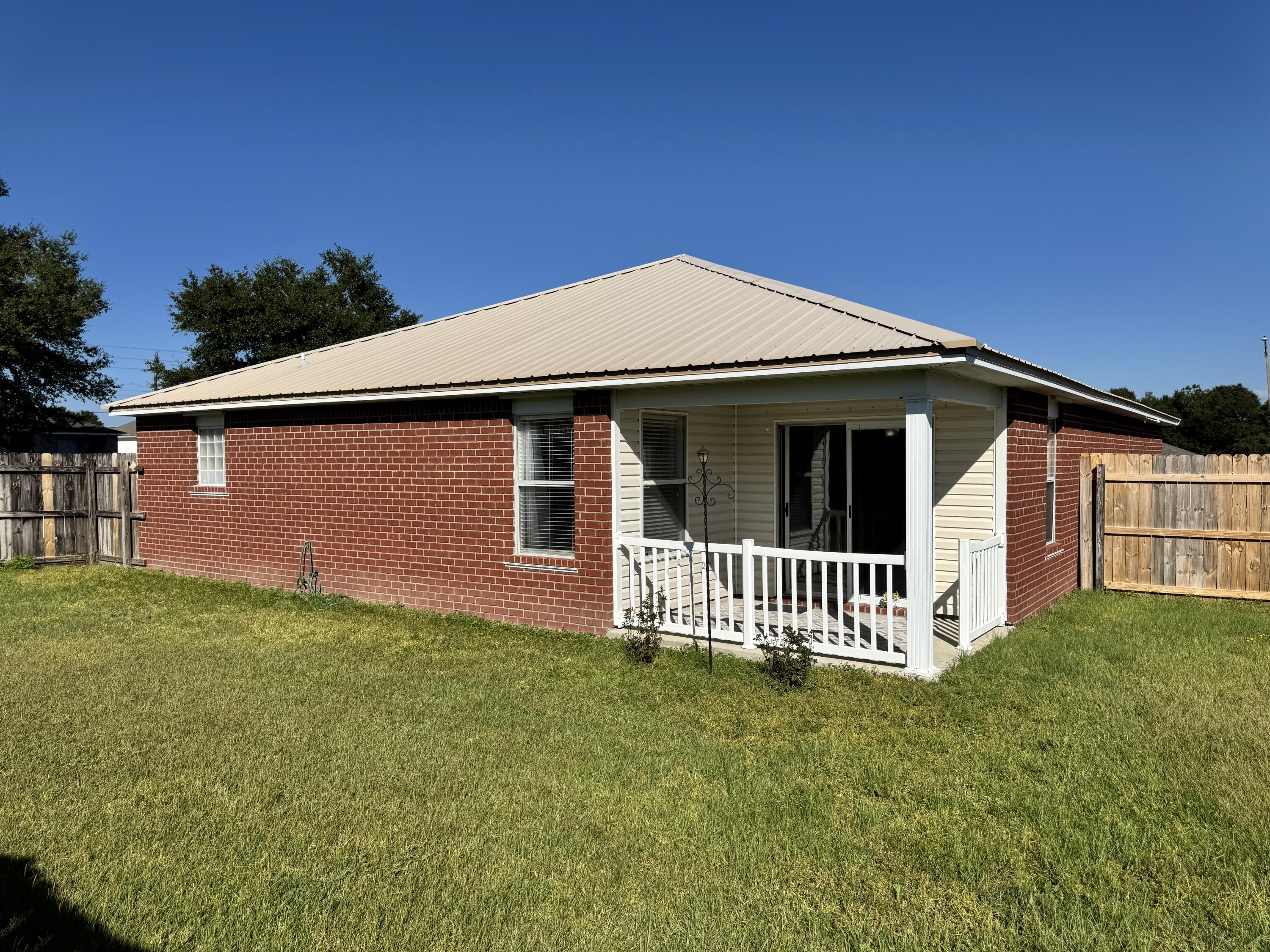 REDSTONE ESTATES - Residential