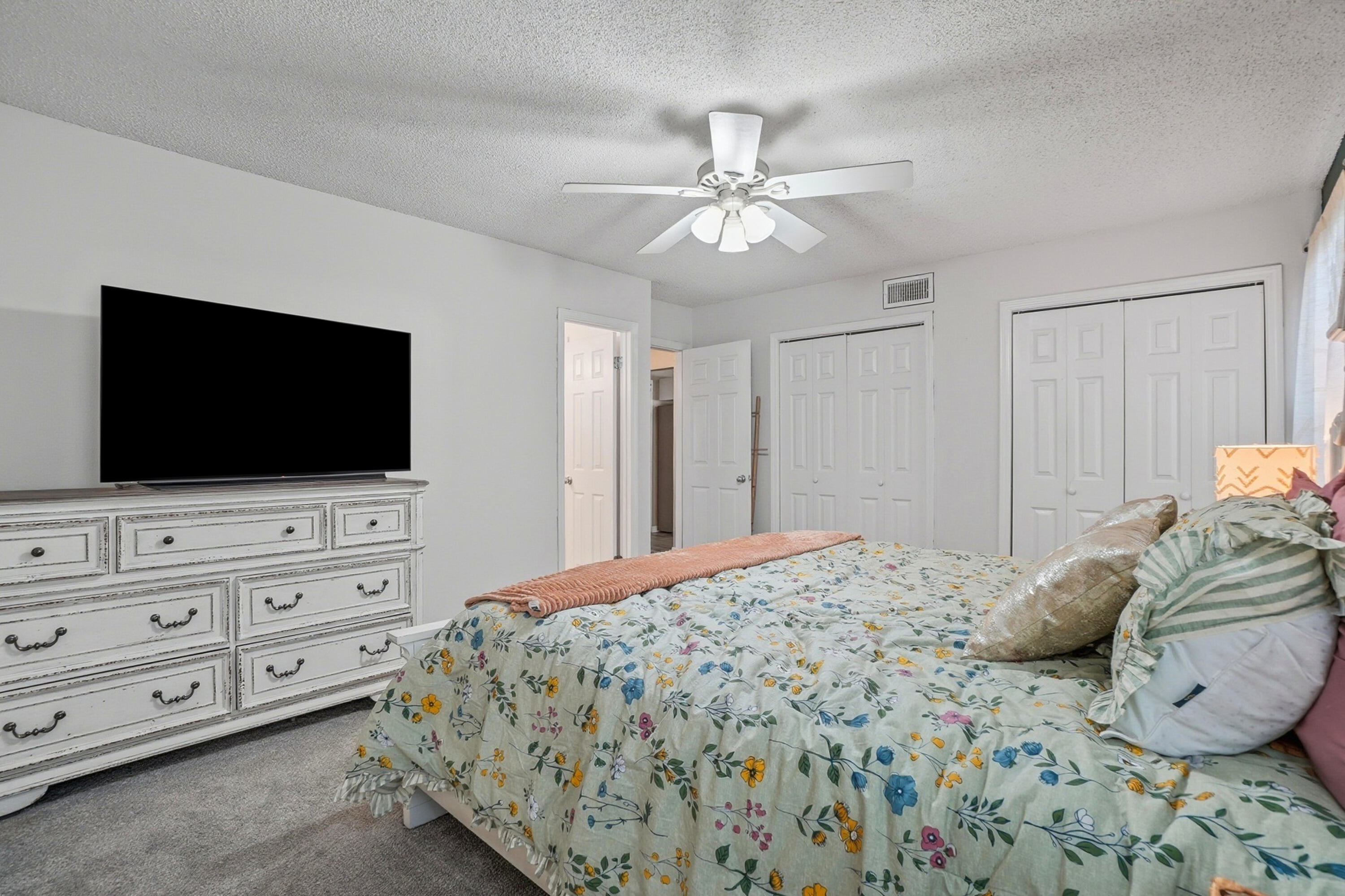 WOODLAND PARK ESTATES - Residential