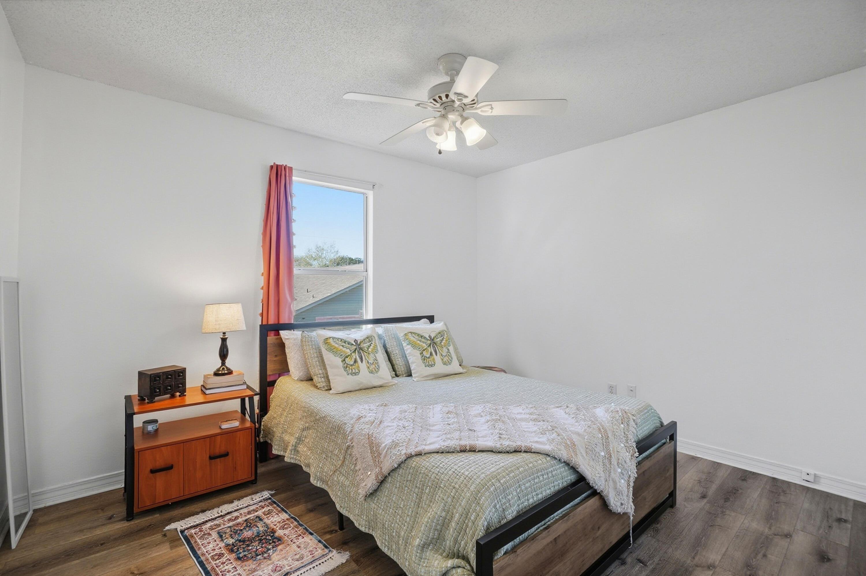 WOODLAND PARK ESTATES - Residential