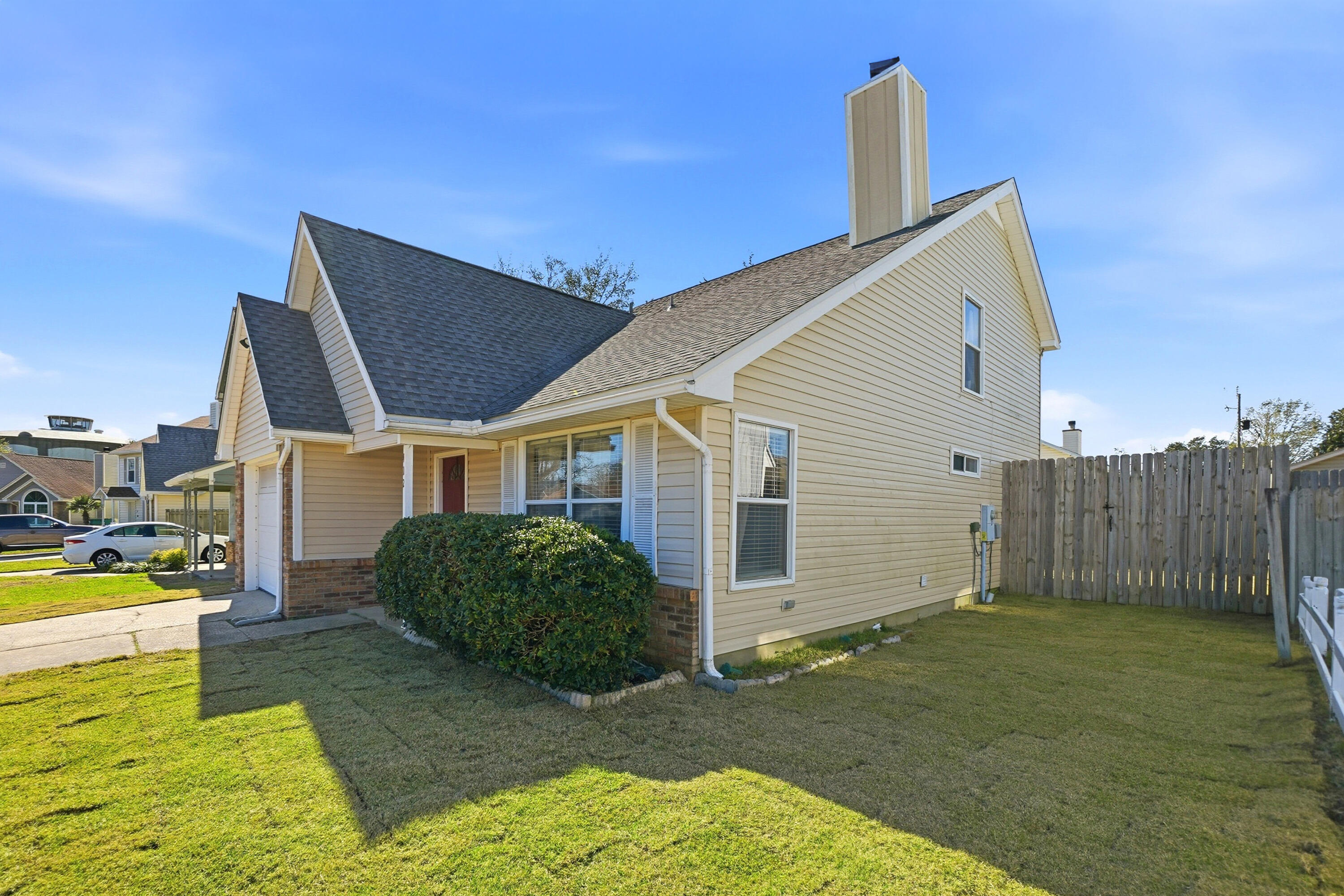 WOODLAND PARK ESTATES - Residential