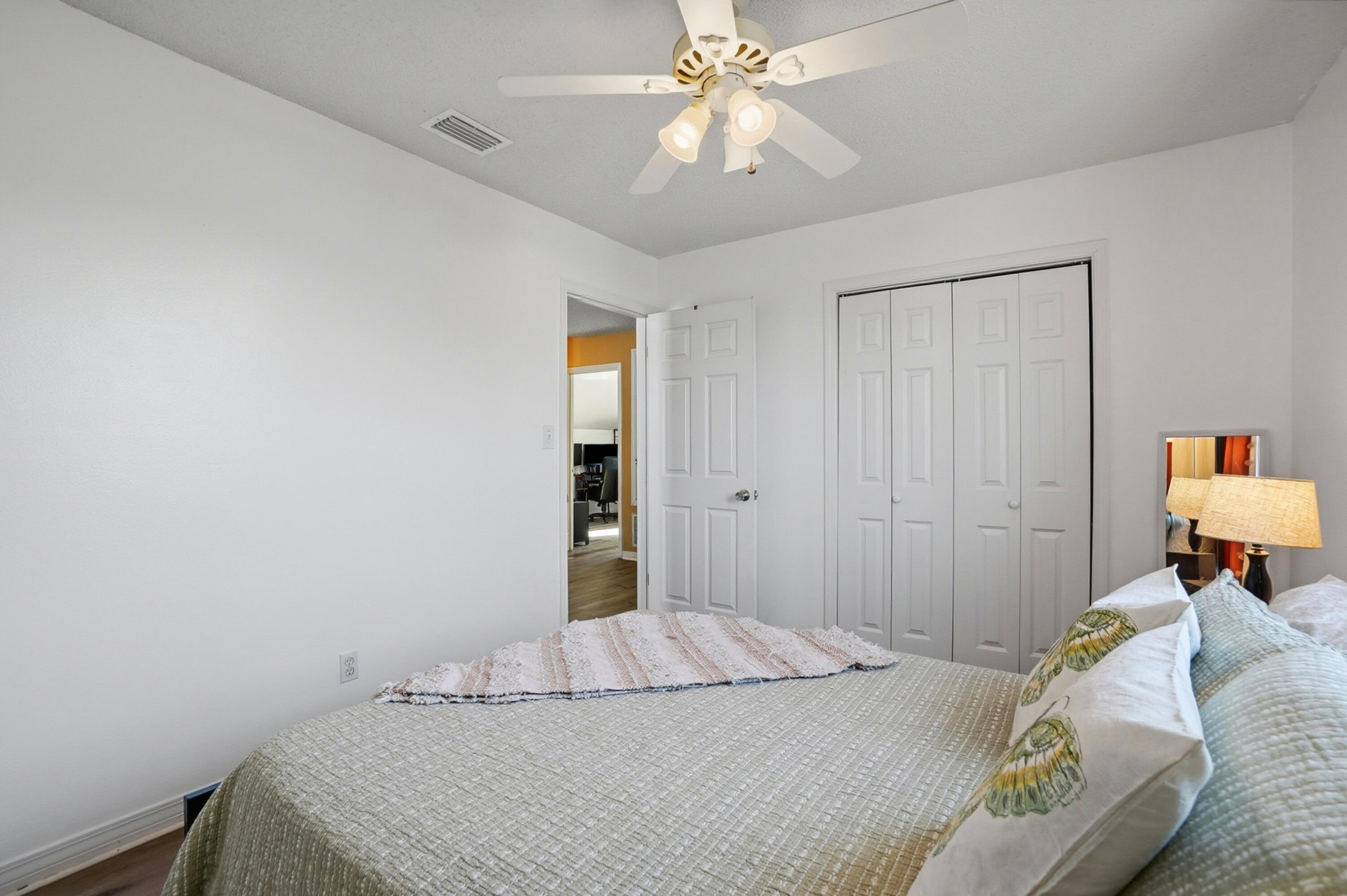 WOODLAND PARK ESTATES - Residential