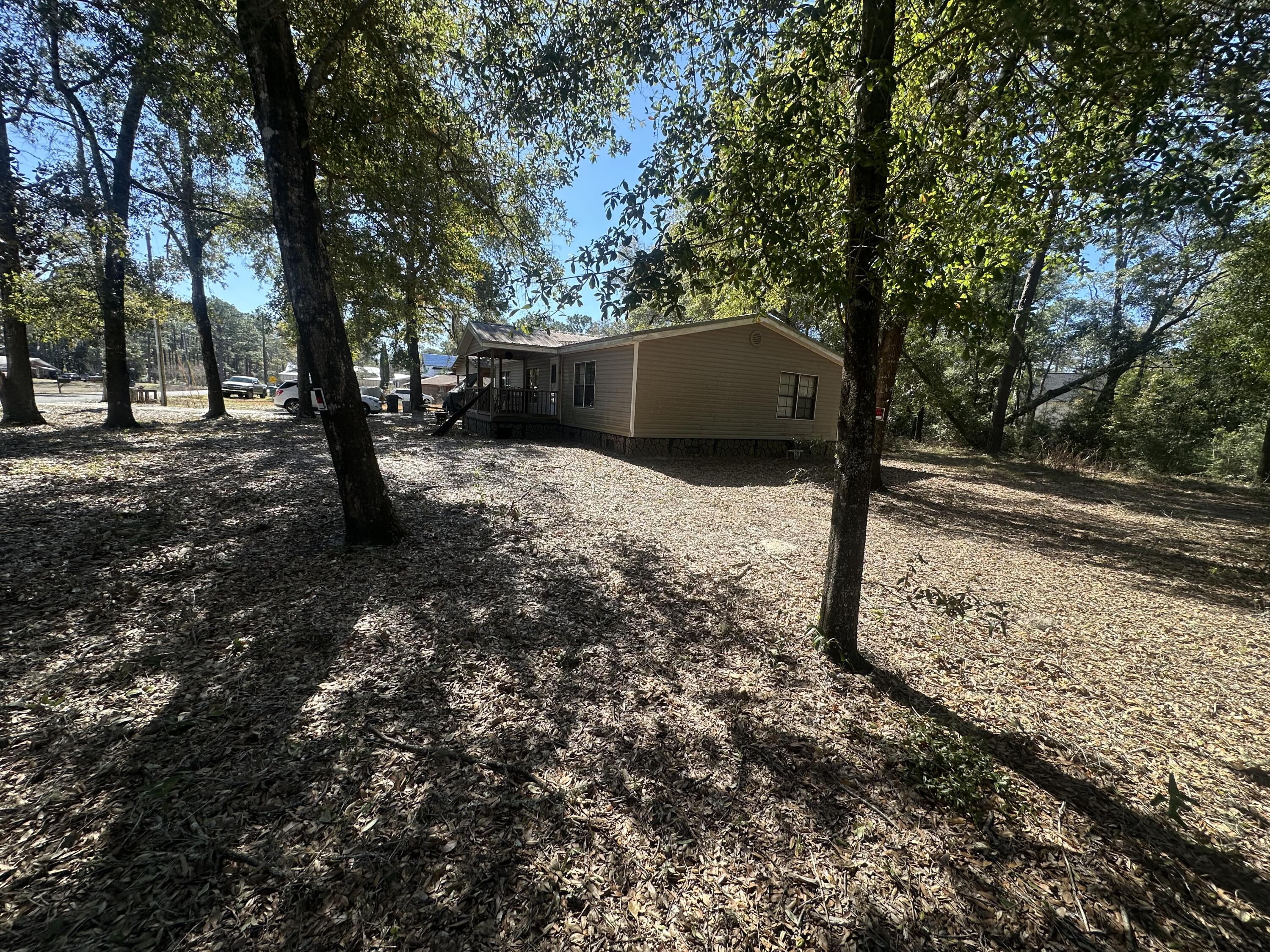 NO RECORDED SUBDIVISION - Residential