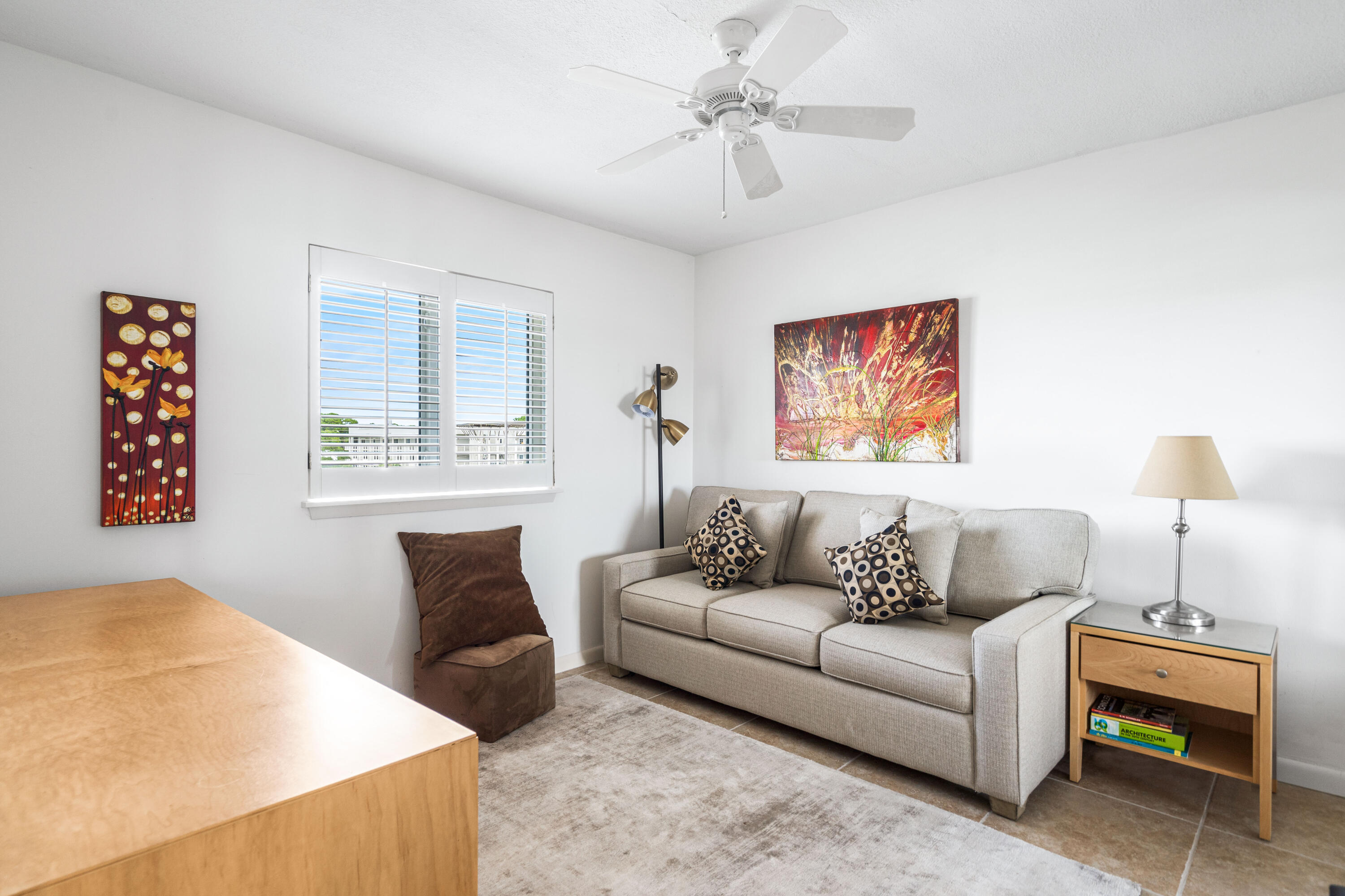 ONE SEAGROVE PLACE CONDOMINIUMS - Residential