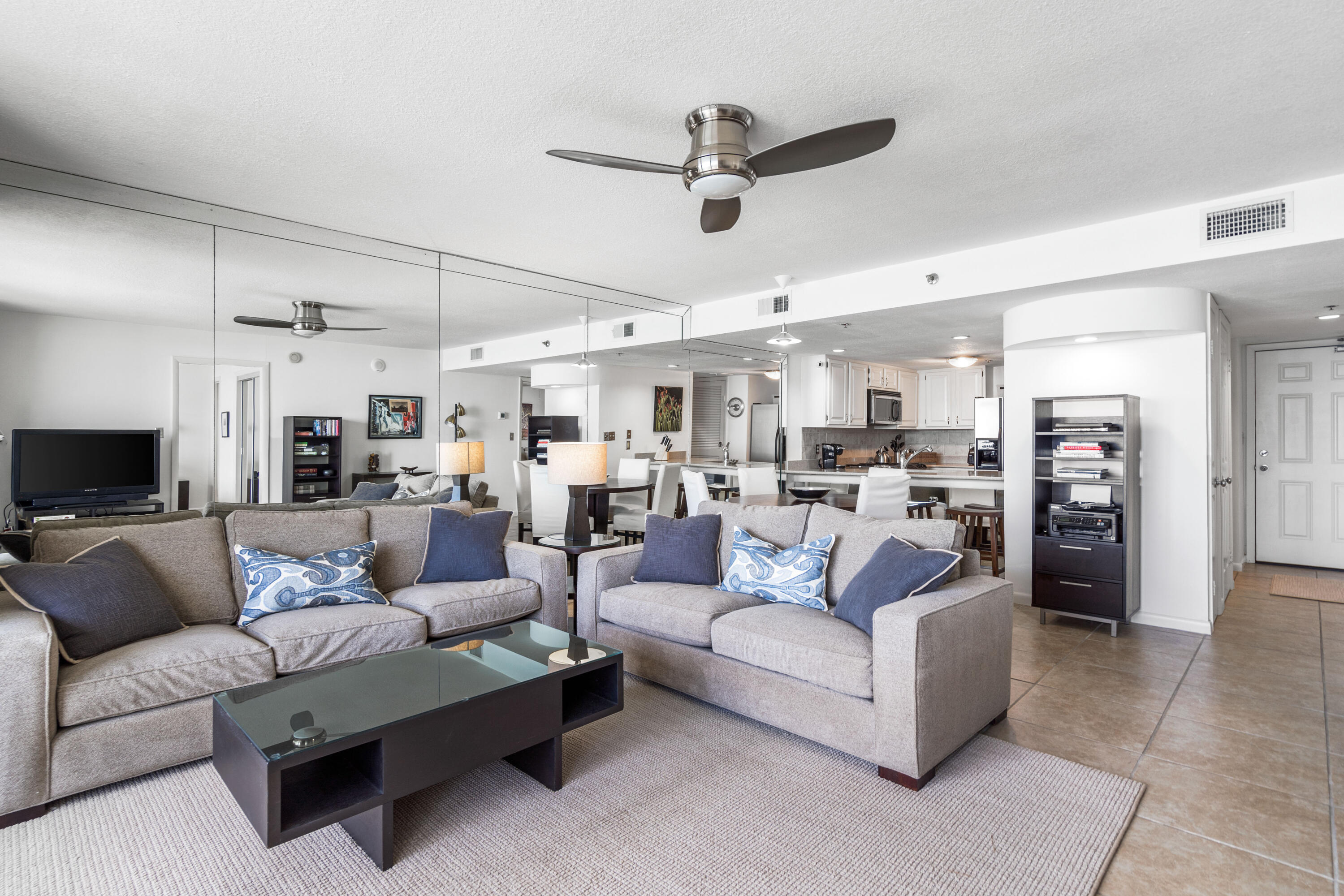 ONE SEAGROVE PLACE CONDOMINIUMS - Residential