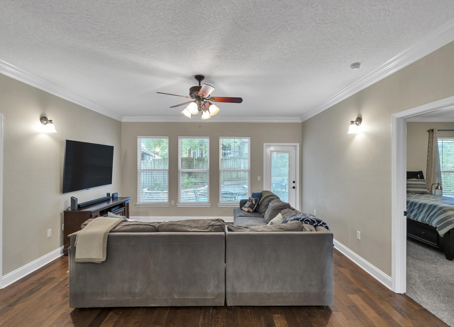 TRAILWOOD ESTATES - Residential
