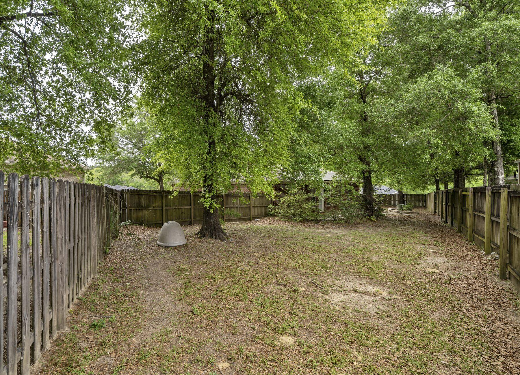TRAILWOOD ESTATES - Residential