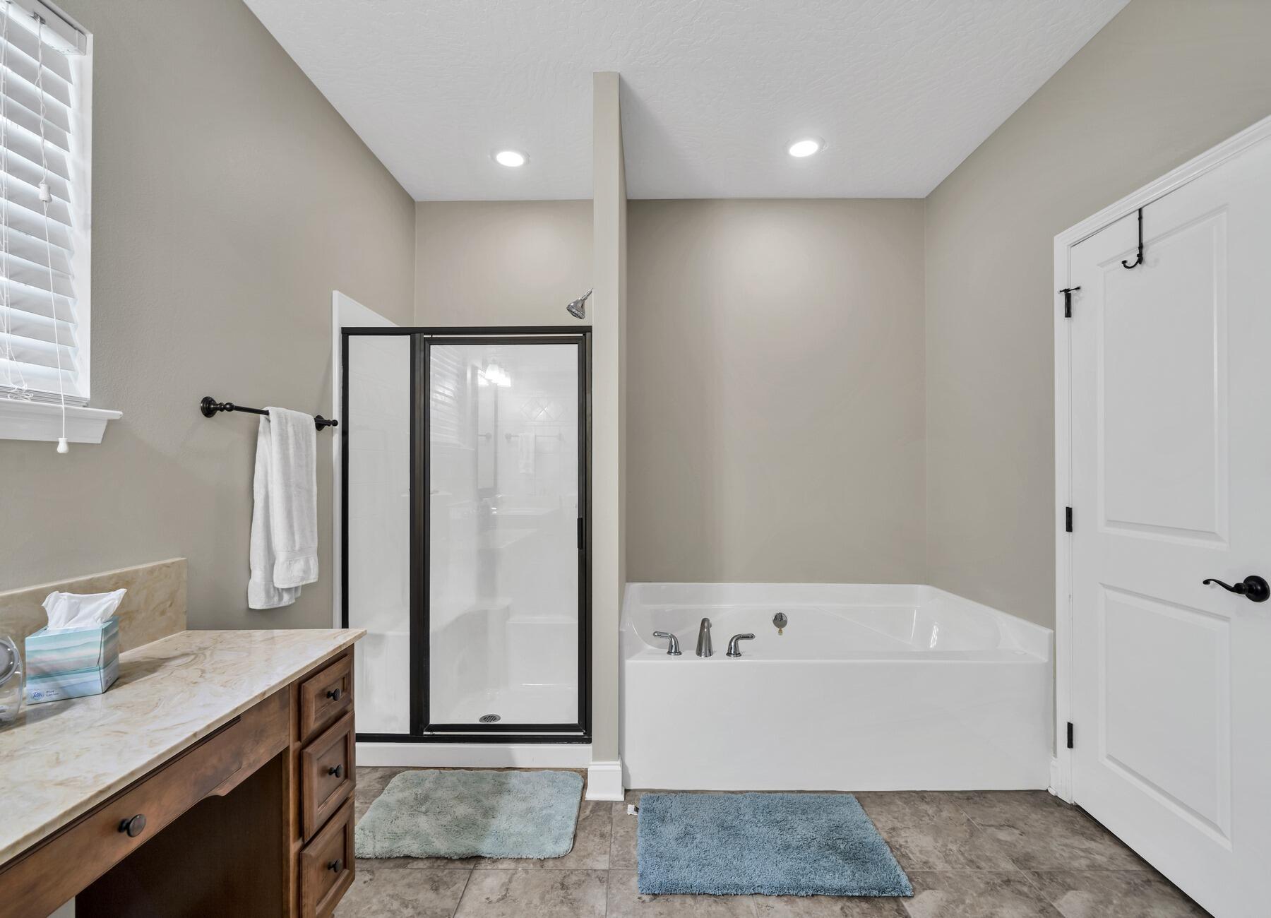TRAILWOOD ESTATES - Residential
