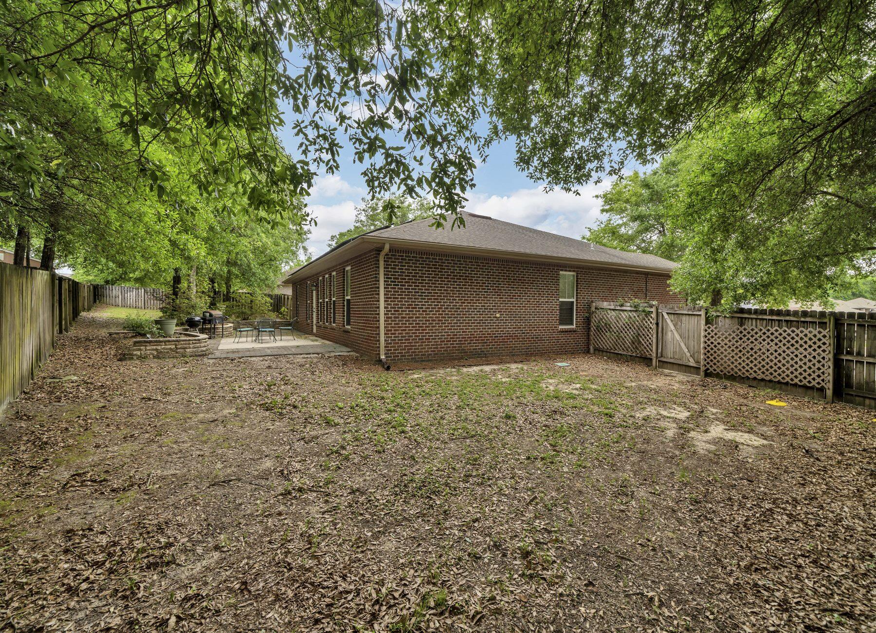 TRAILWOOD ESTATES - Residential