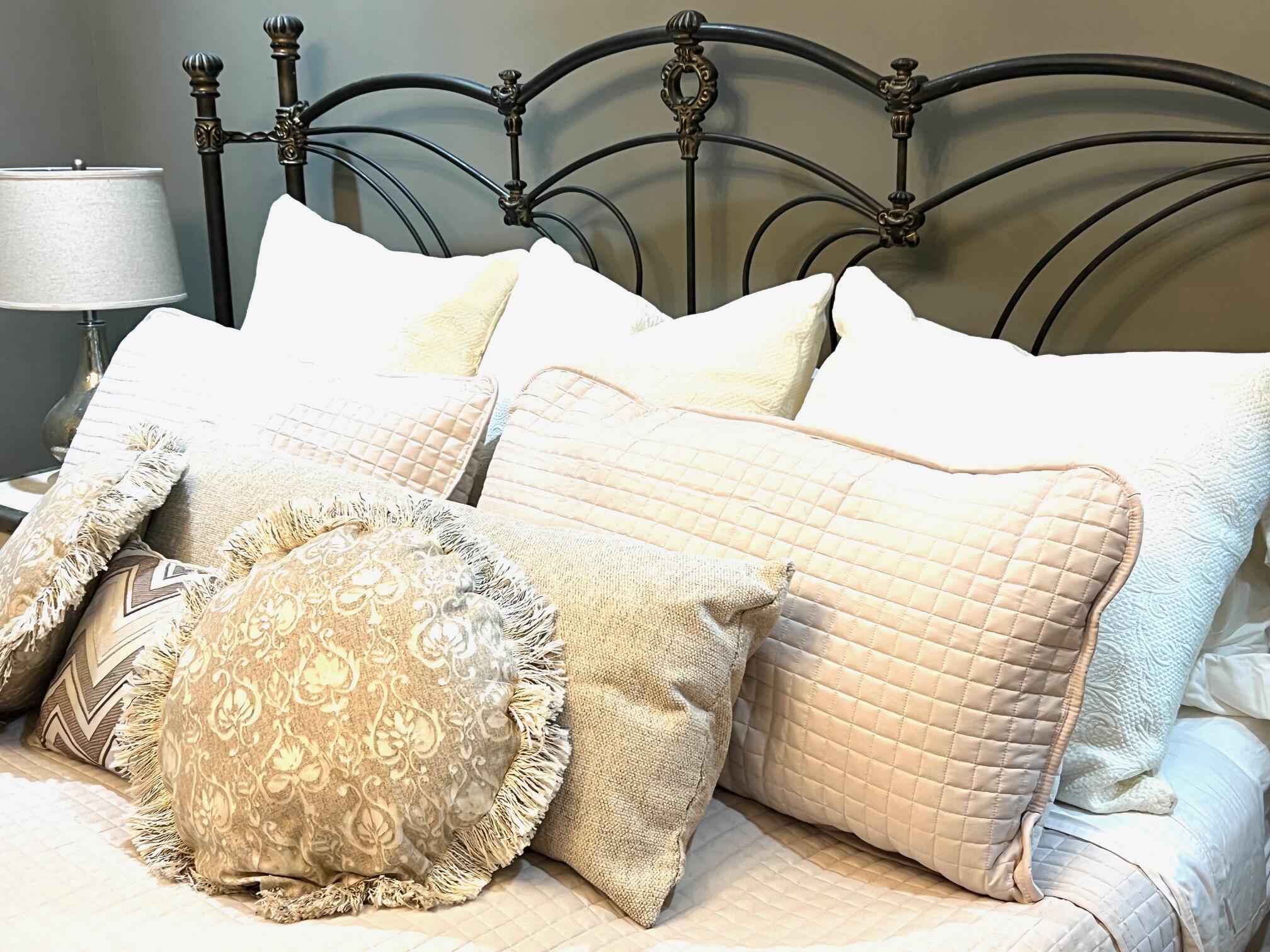 GRAYTON BAYOU - Residential