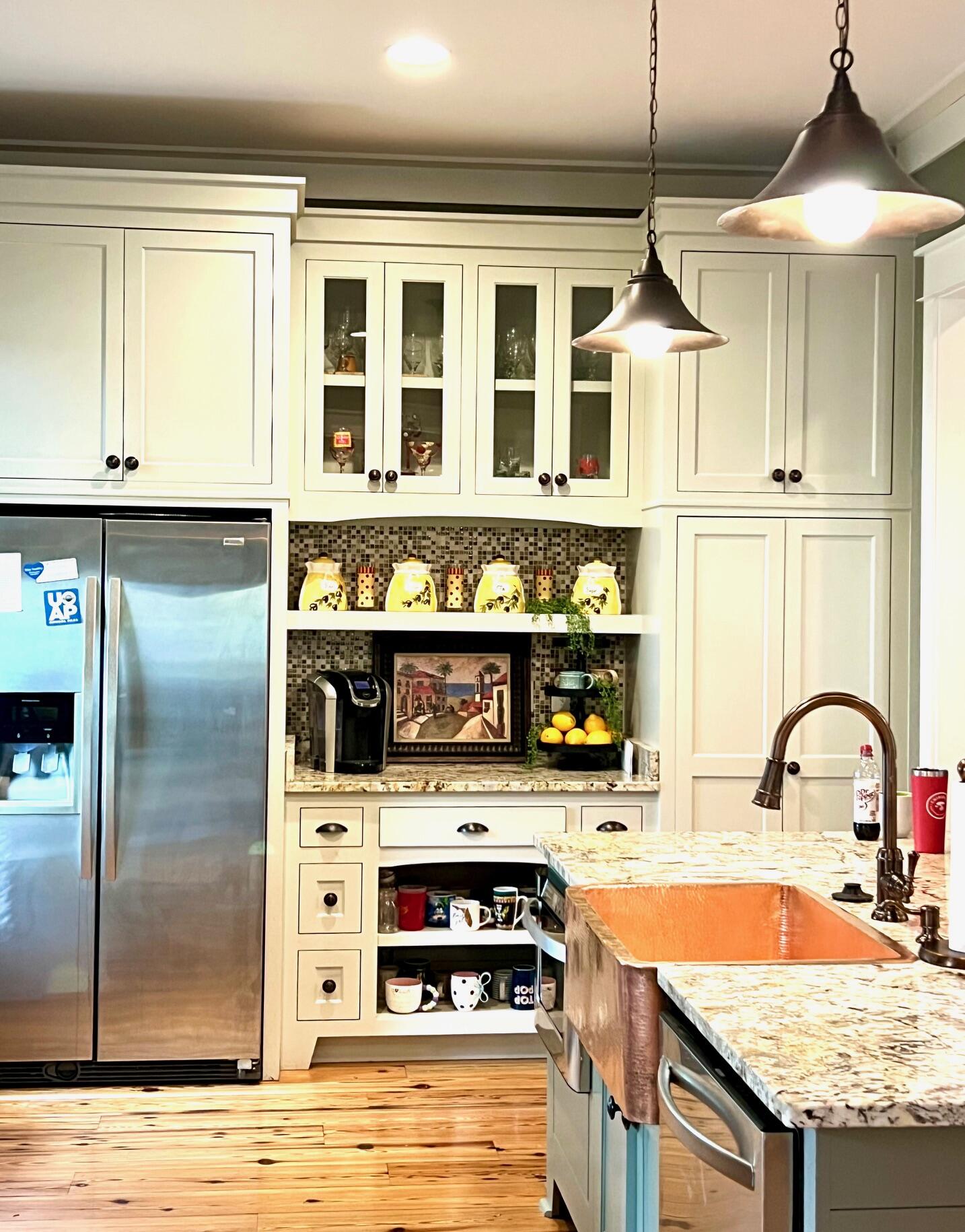 GRAYTON BAYOU - Residential