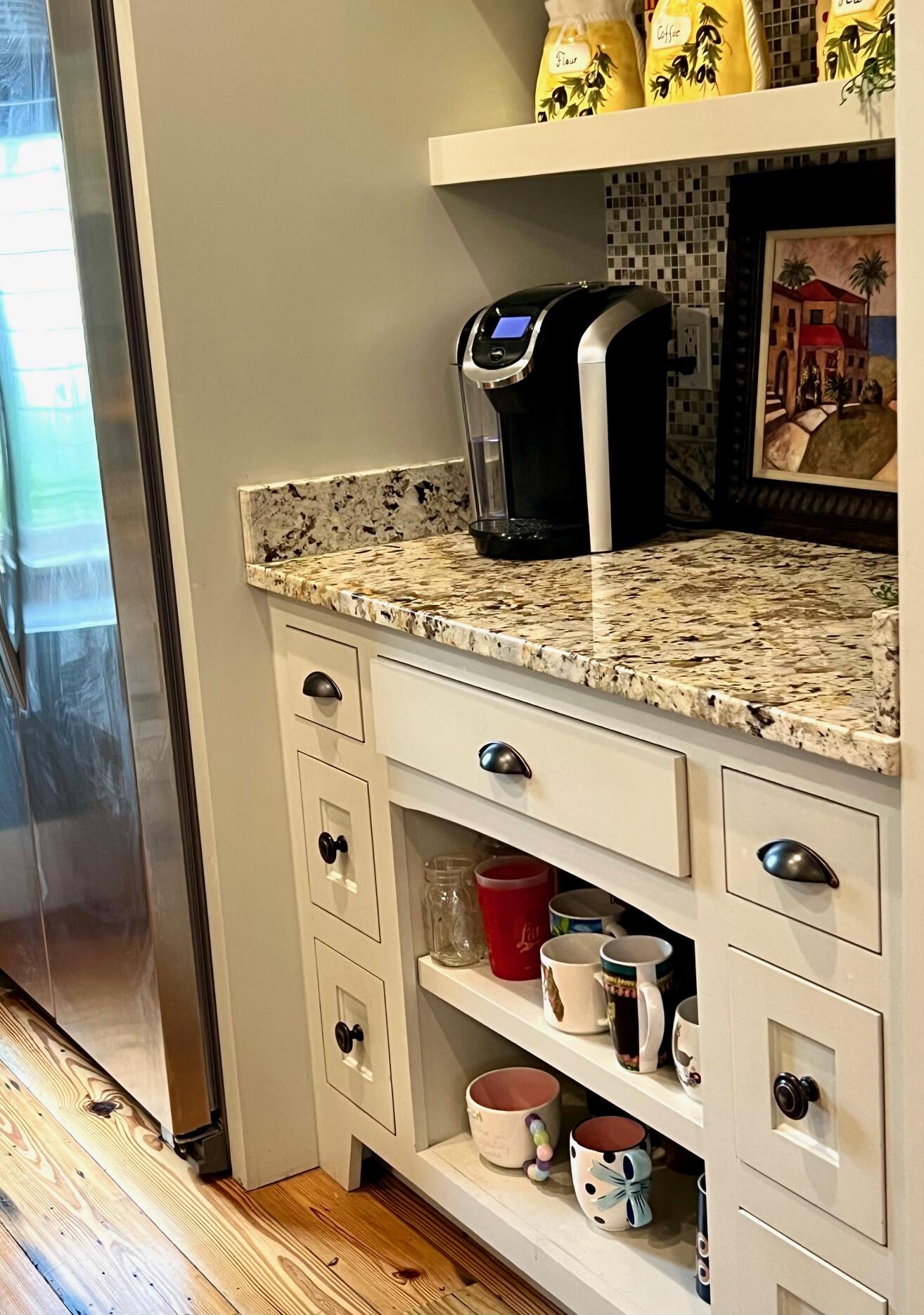 GRAYTON BAYOU - Residential