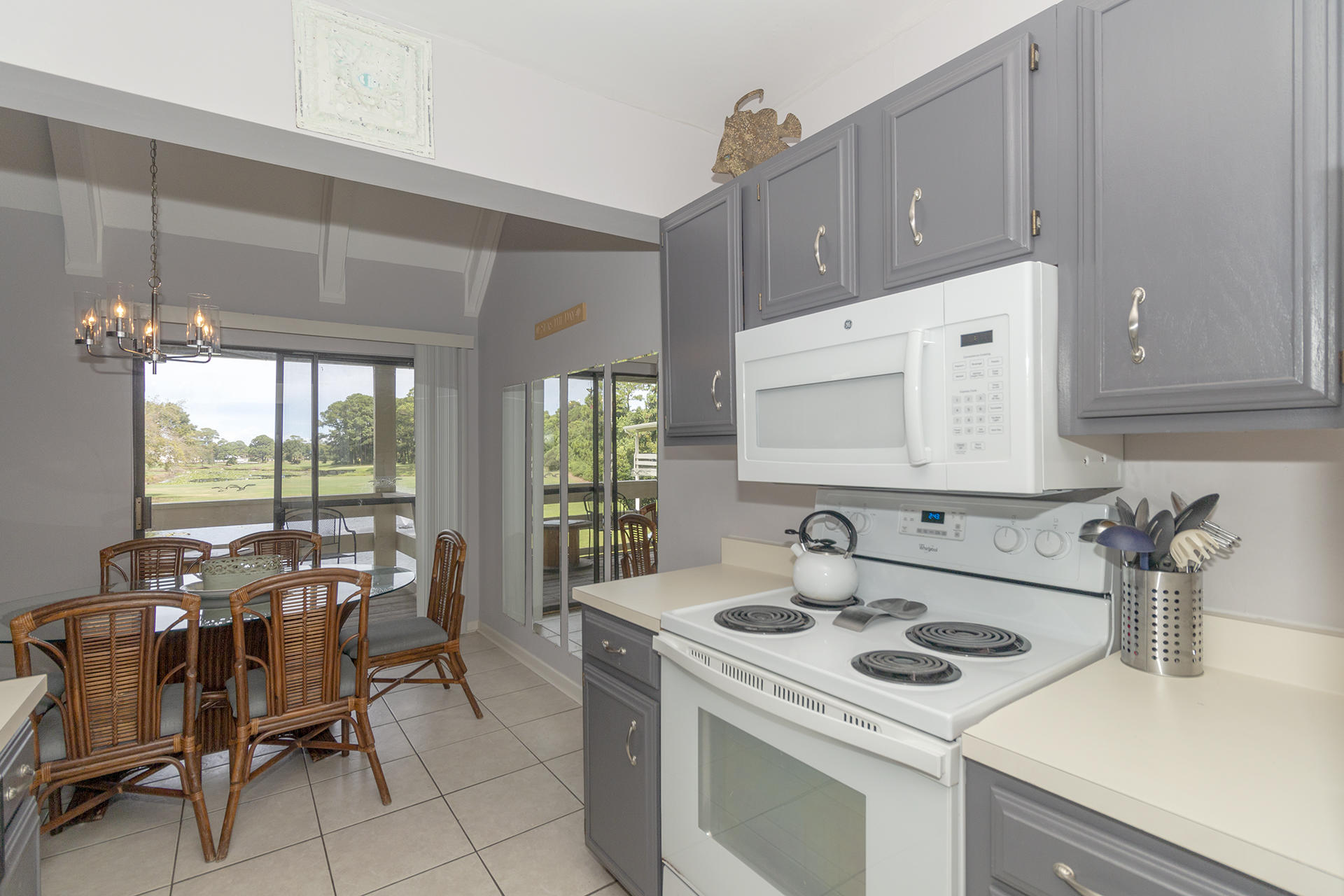 SEASCAPE CONDO GARDEN VILLA - Residential