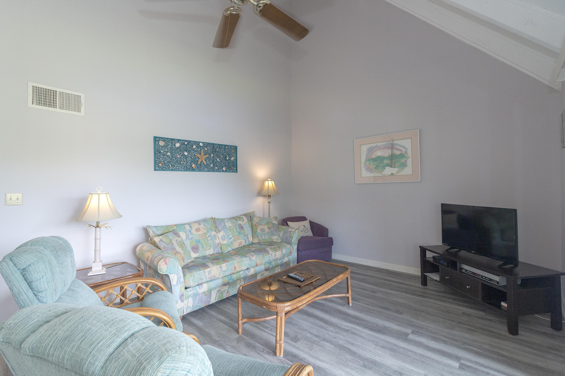 SEASCAPE CONDO GARDEN VILLA - Residential