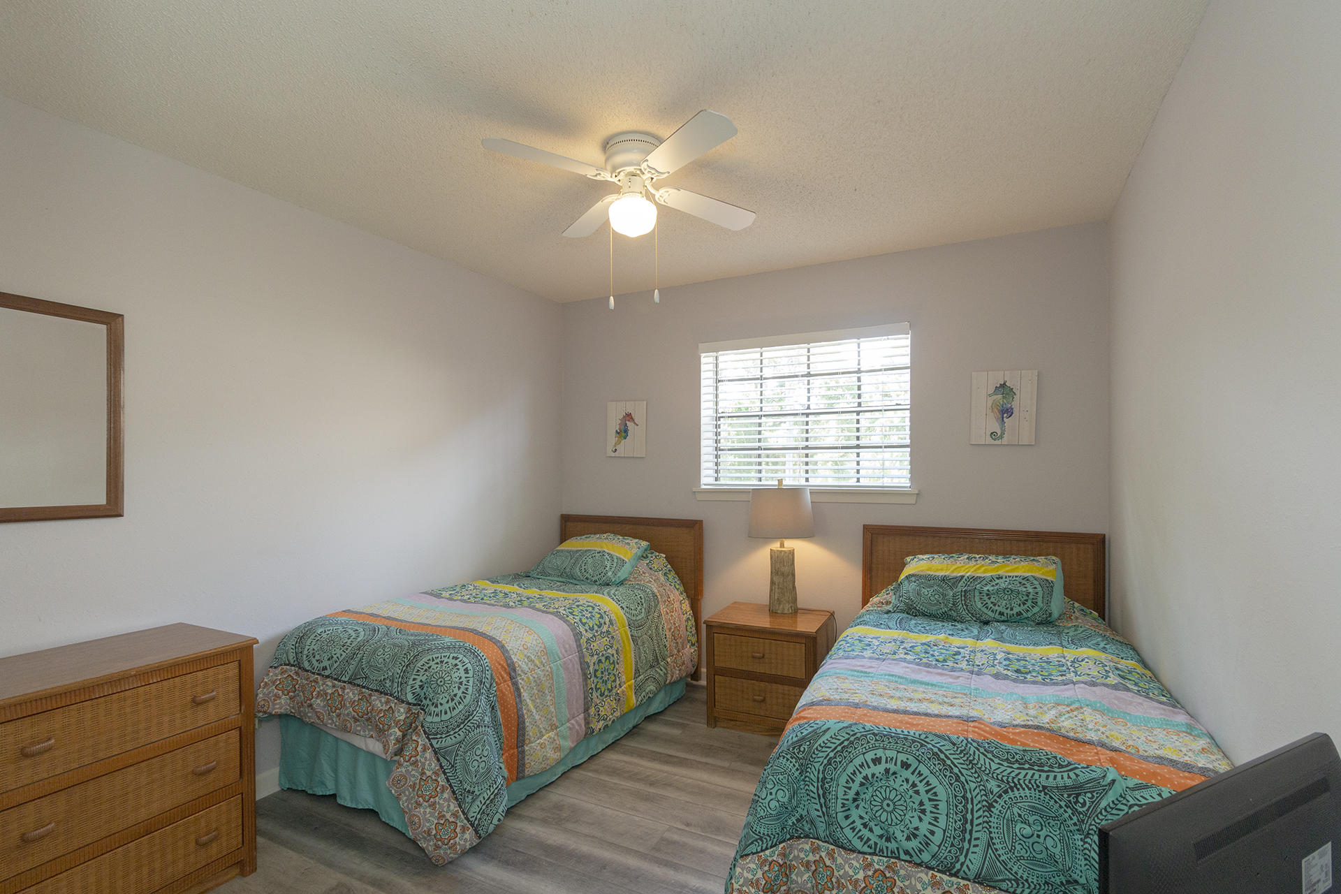 SEASCAPE CONDO GARDEN VILLA - Residential