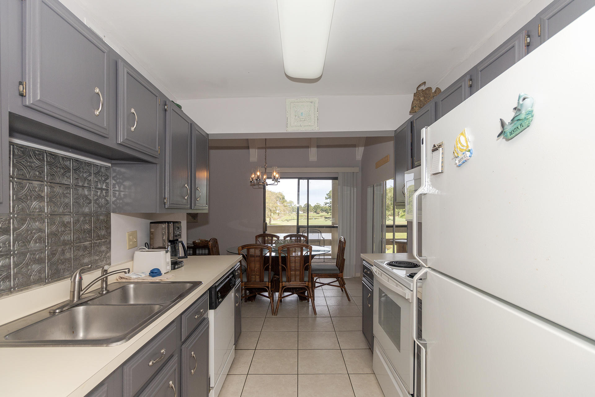 SEASCAPE CONDO GARDEN VILLA - Residential