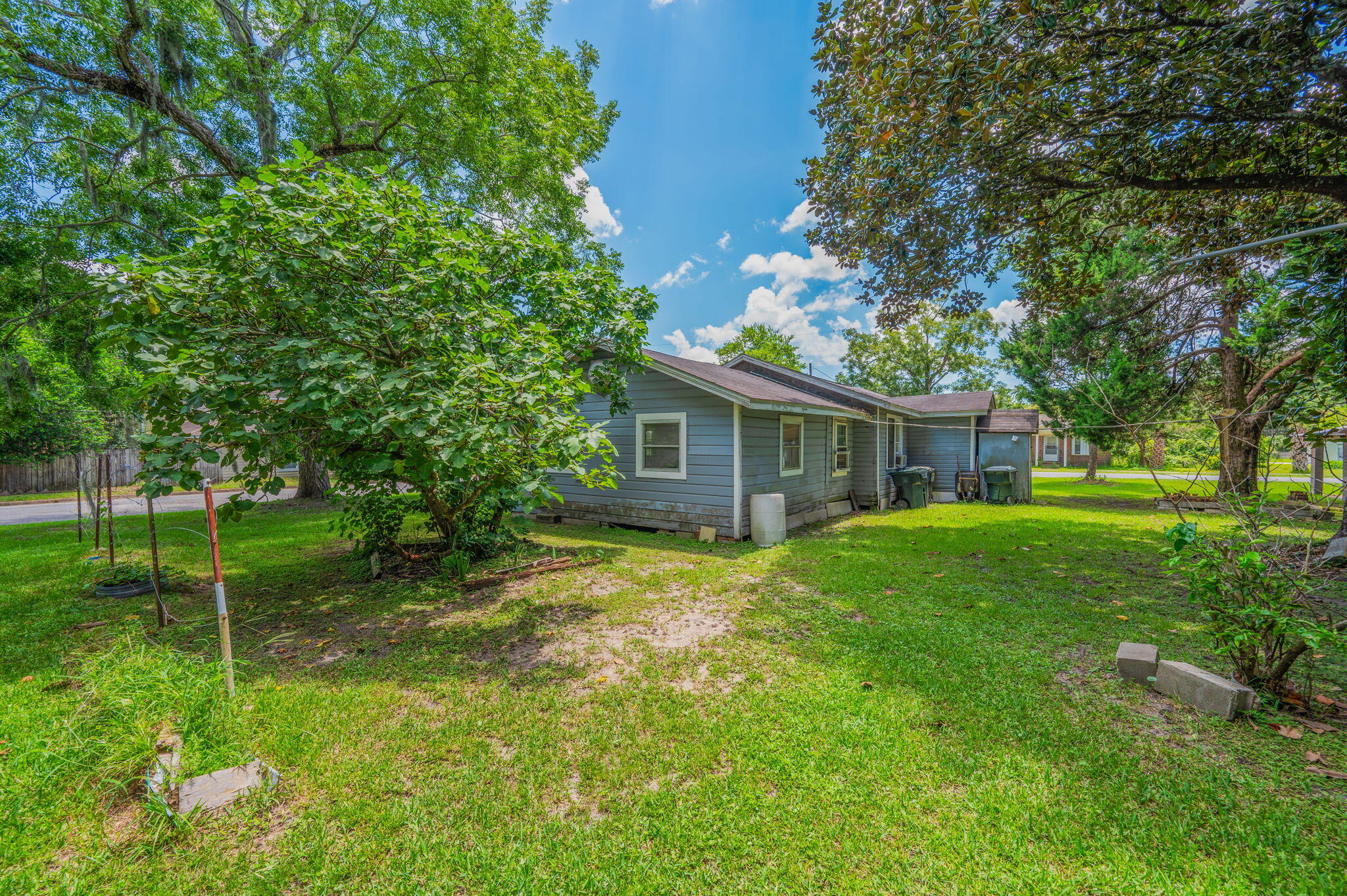 TOWN OF MILTON - Residential