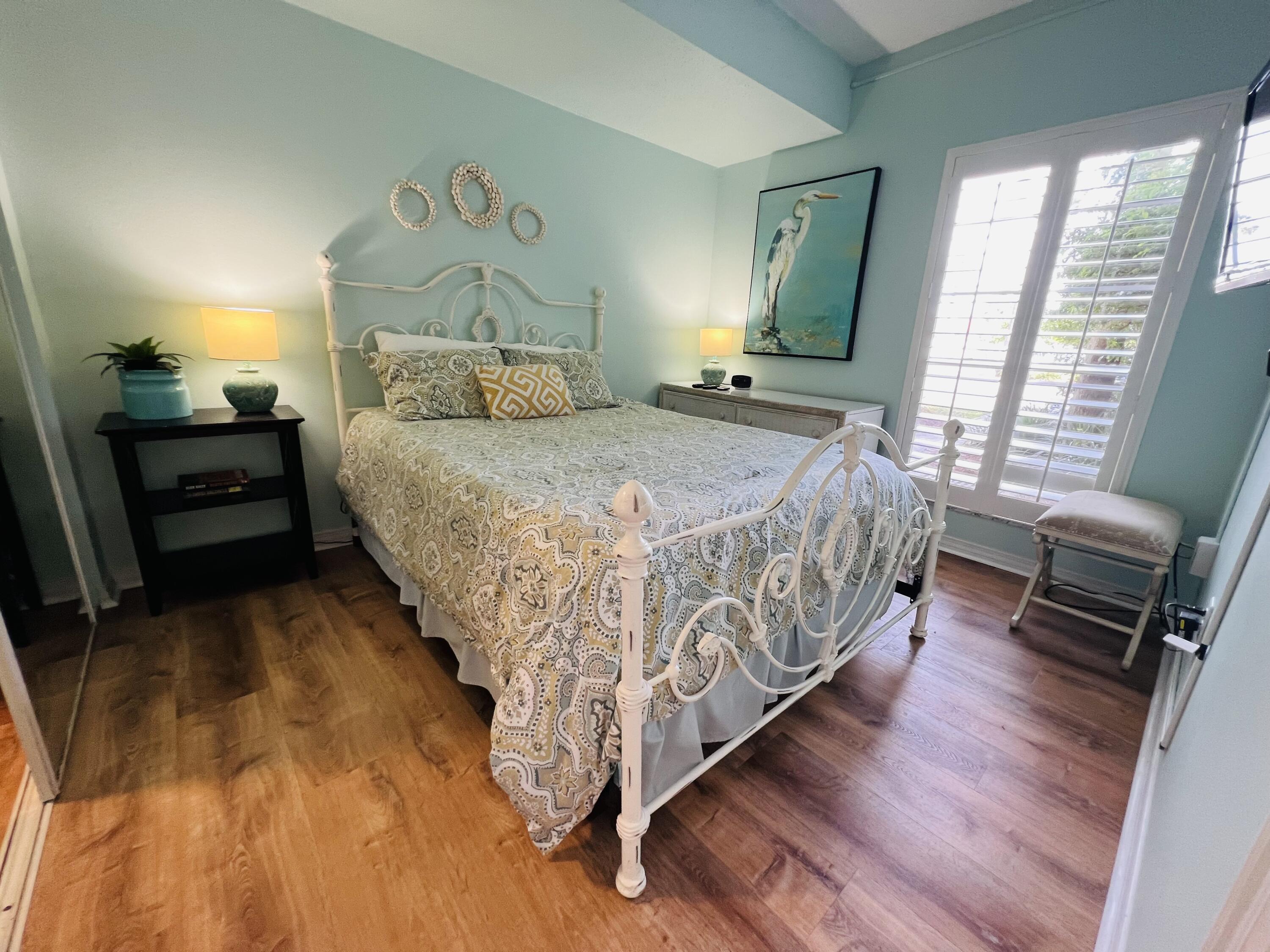 SILVER DUNES CONDO - Residential