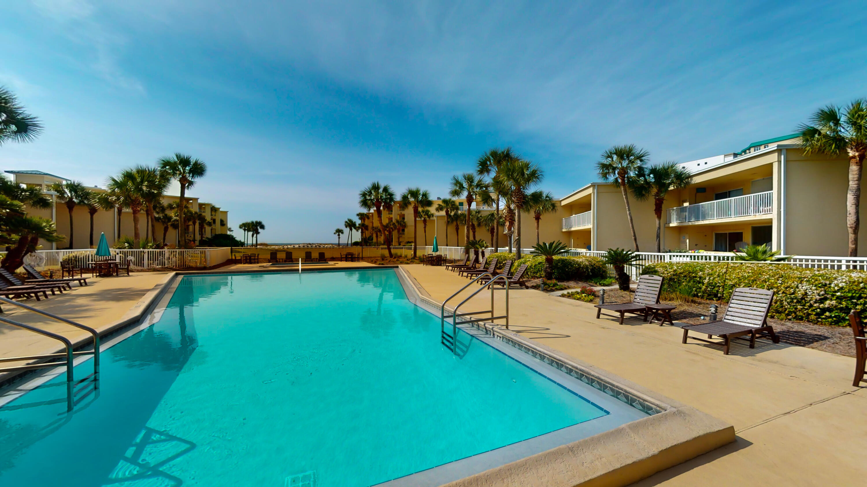 SILVER DUNES CONDO - Residential