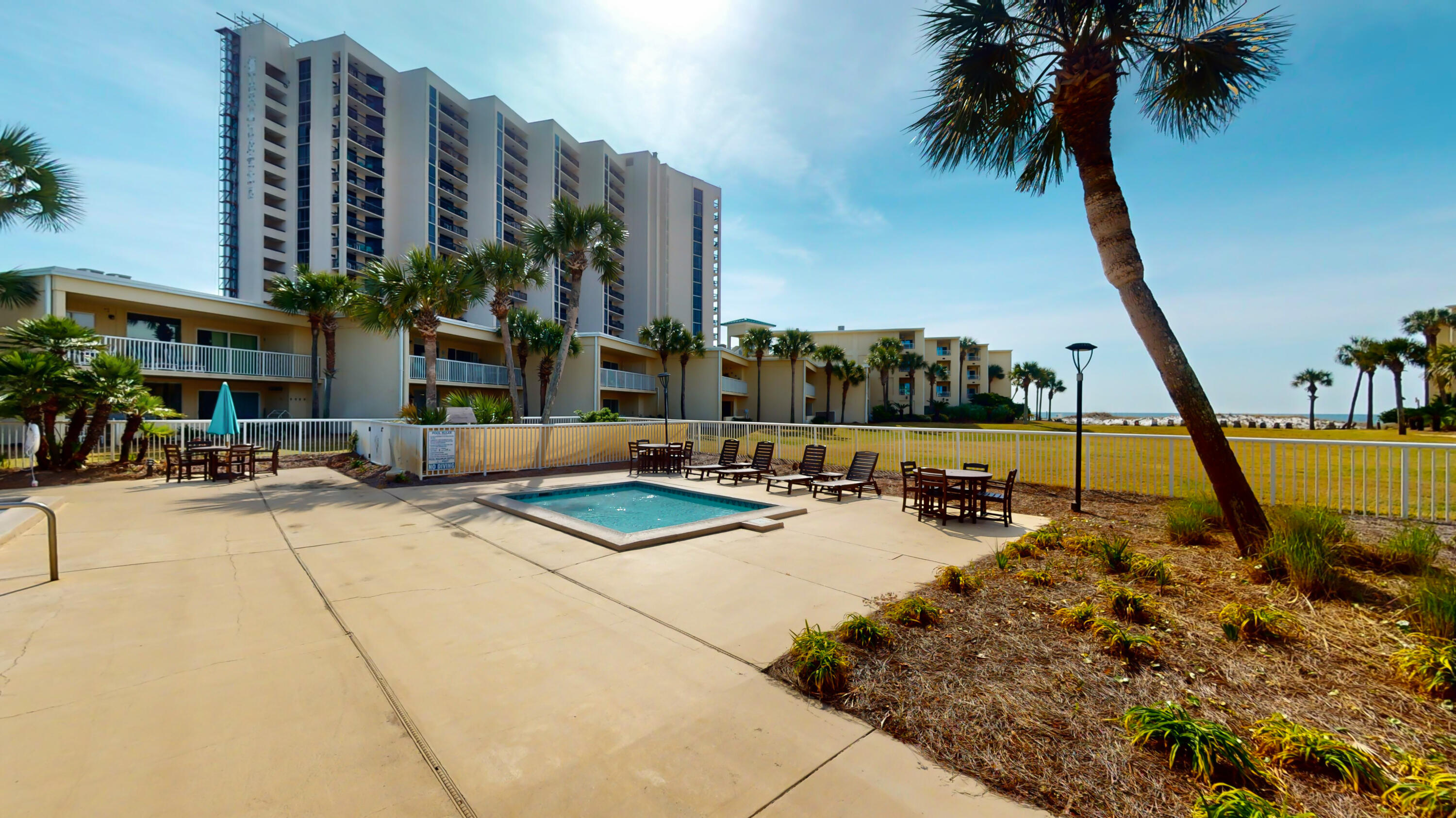 SILVER DUNES CONDO - Residential