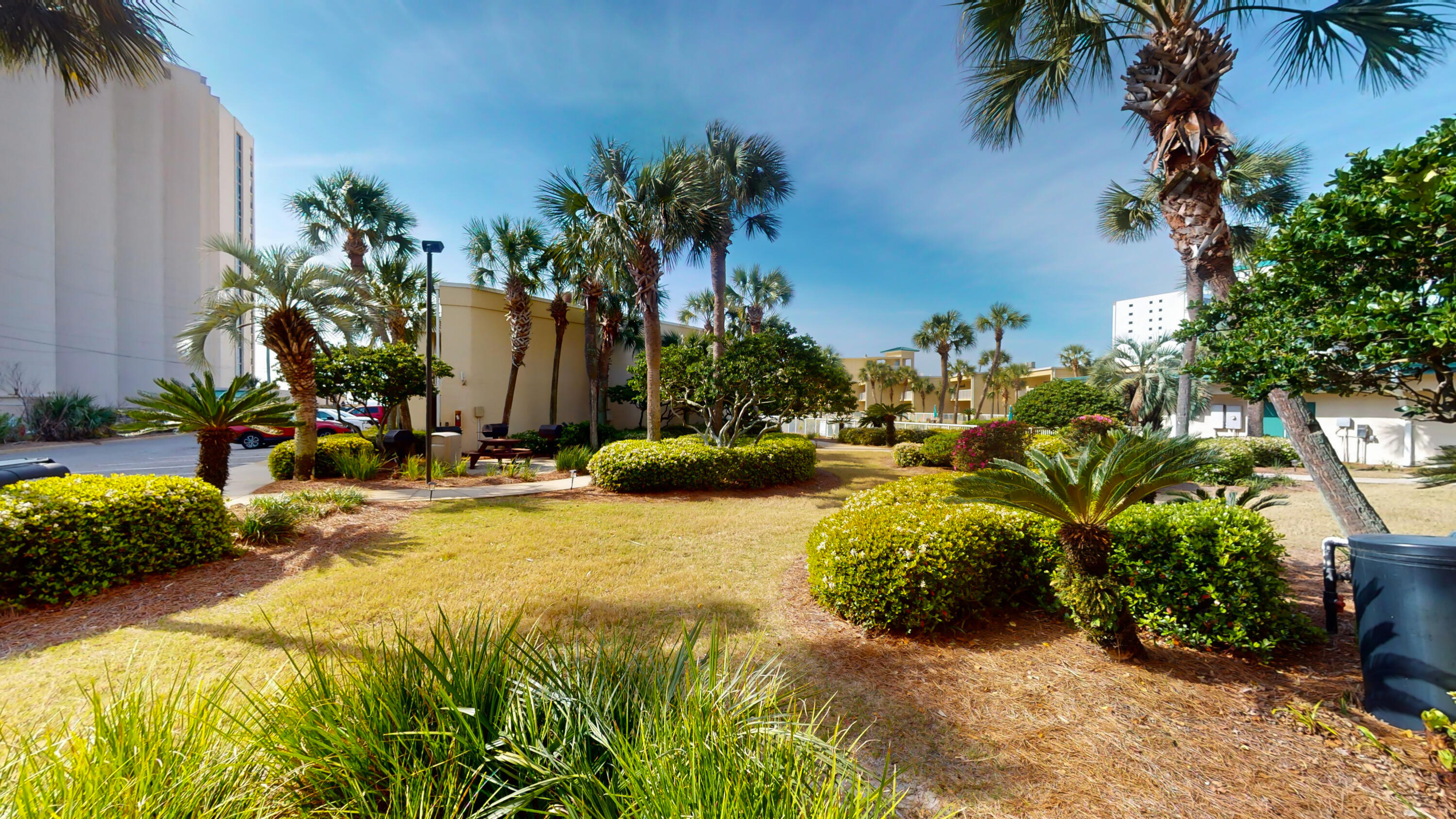 SILVER DUNES CONDO - Residential