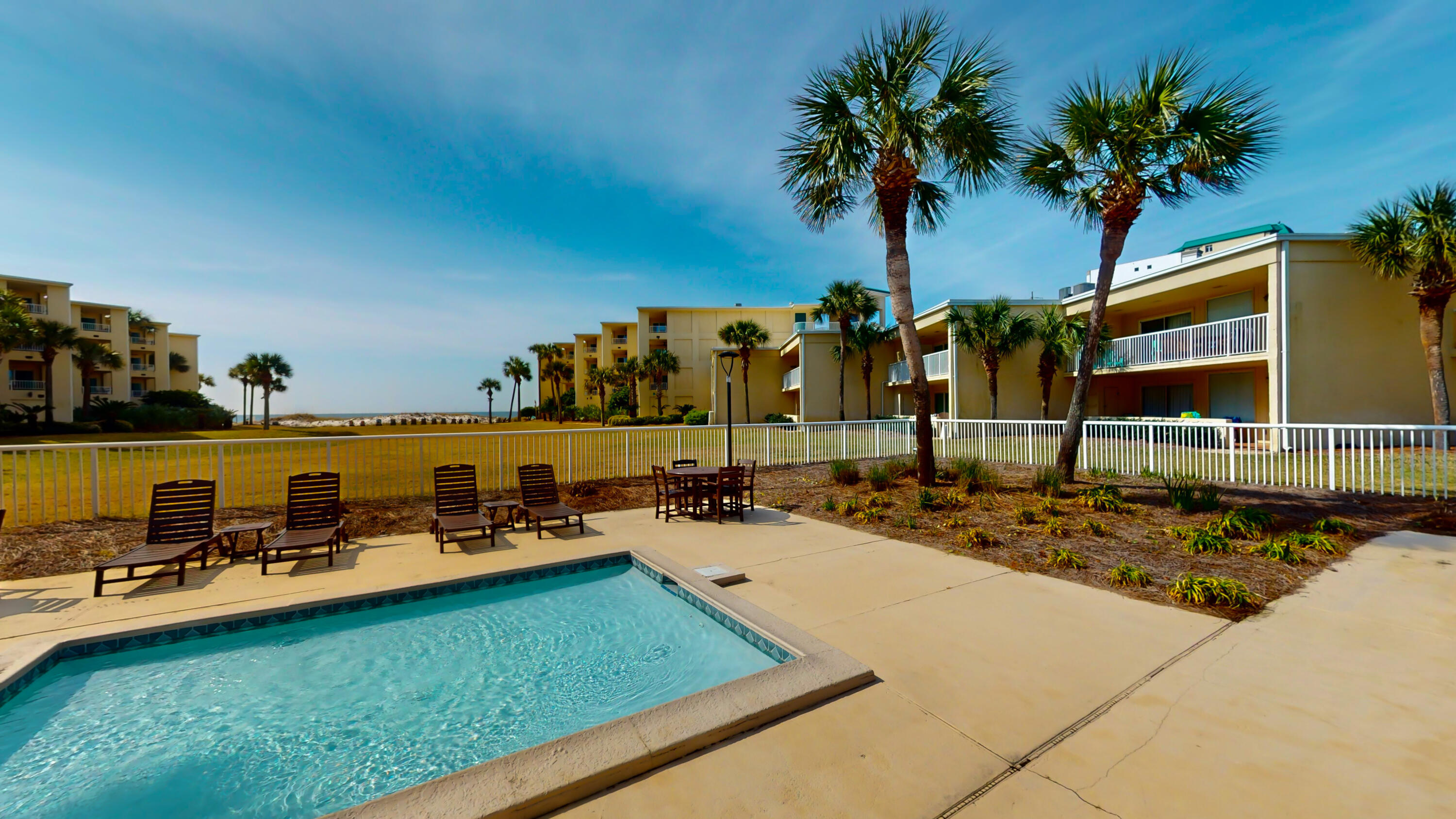 SILVER DUNES CONDO - Residential
