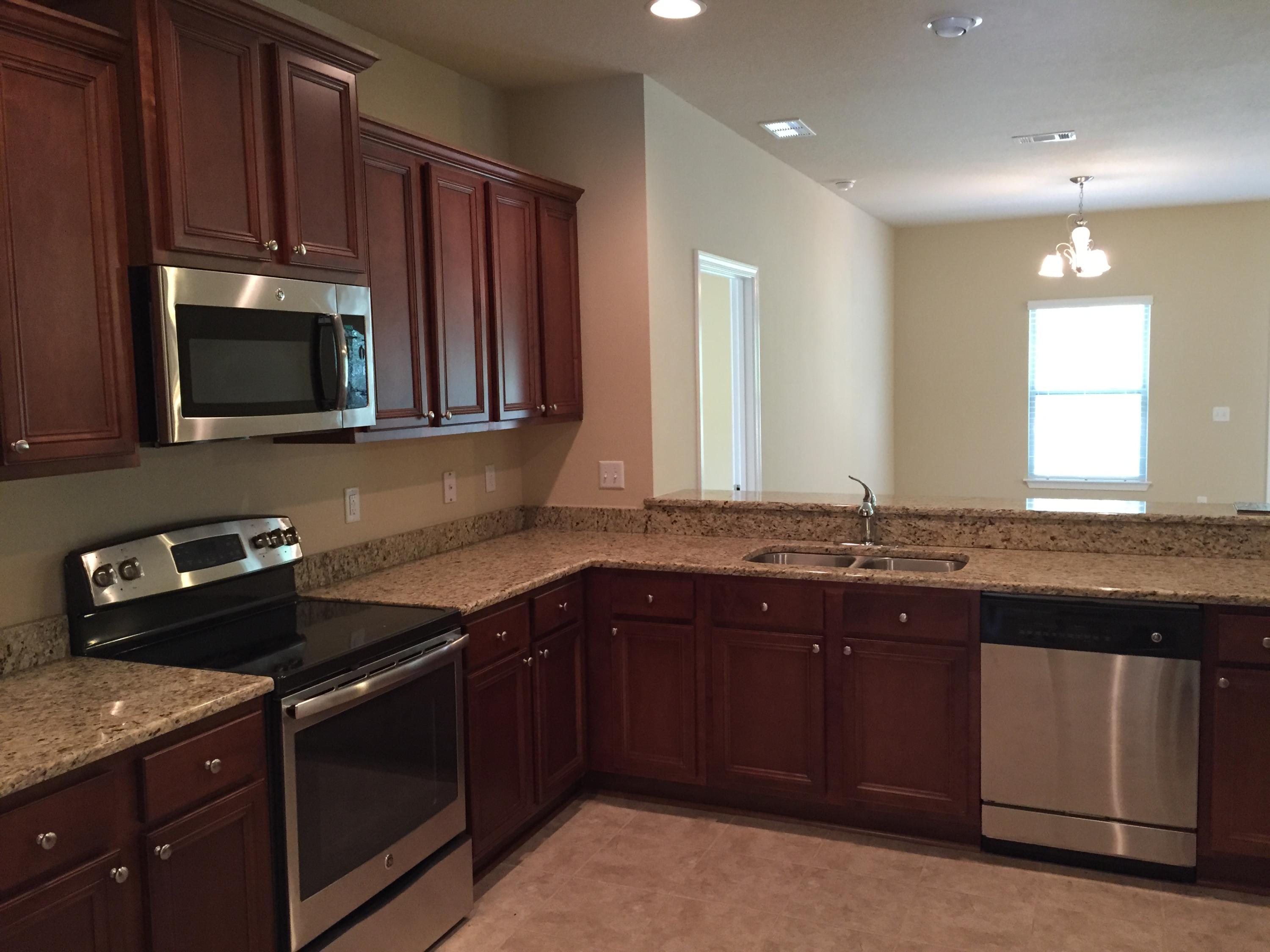 LAGRANGE LANDING - Residential