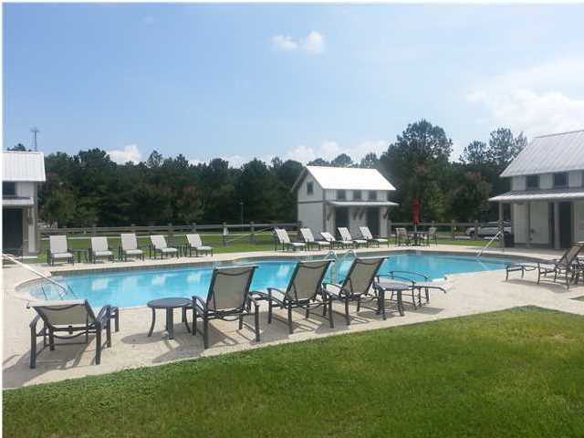 LAGRANGE LANDING - Residential