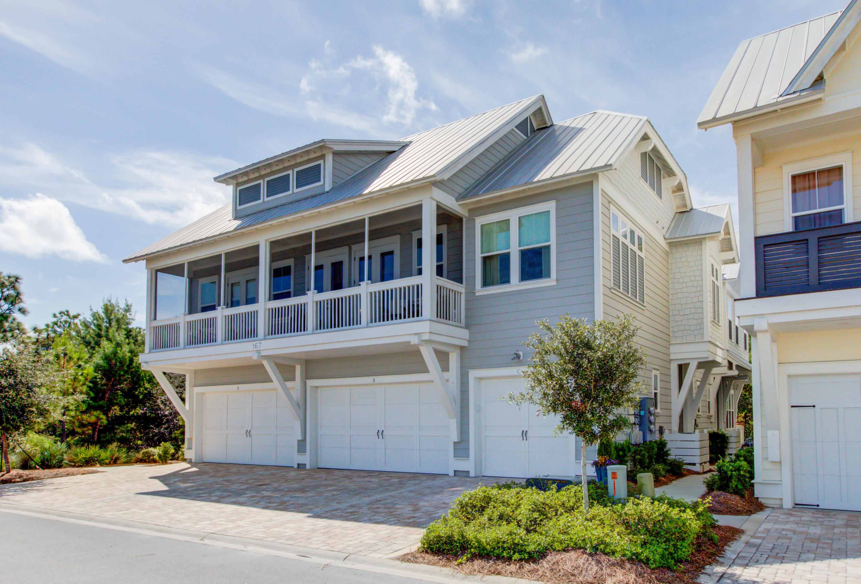 Prominence Triplex - Residential
