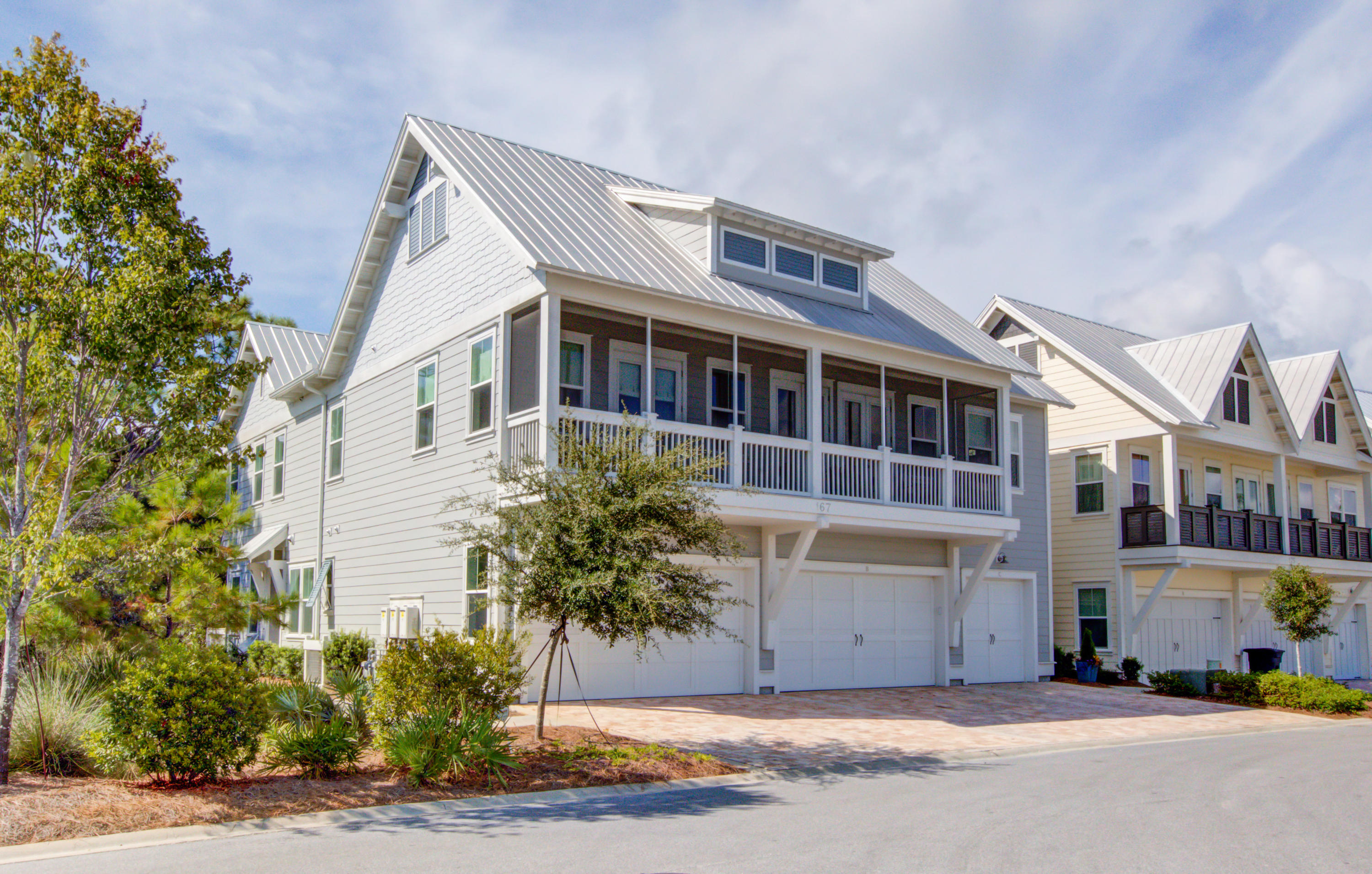Prominence Triplex - Residential