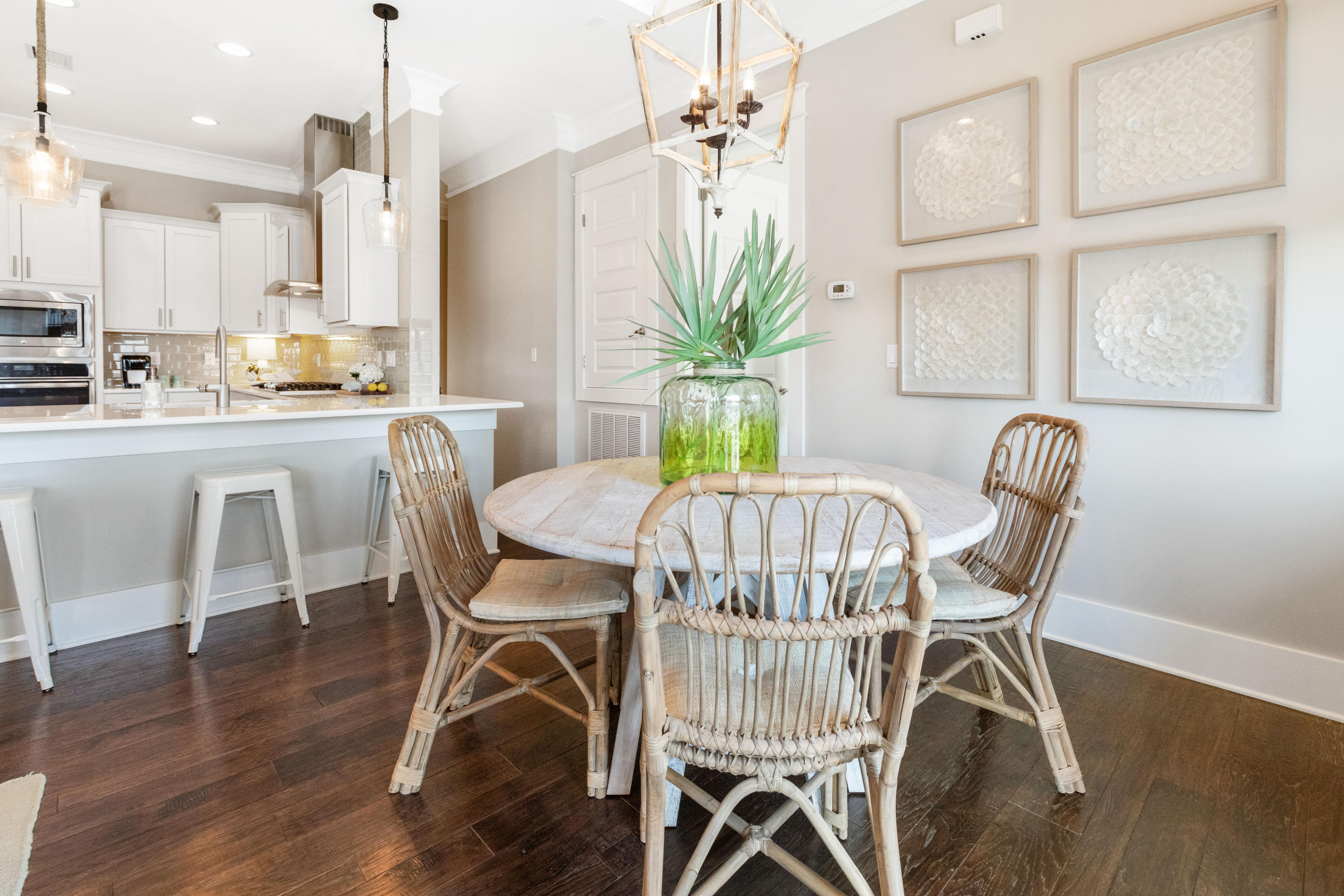 Prominence Triplex - Residential