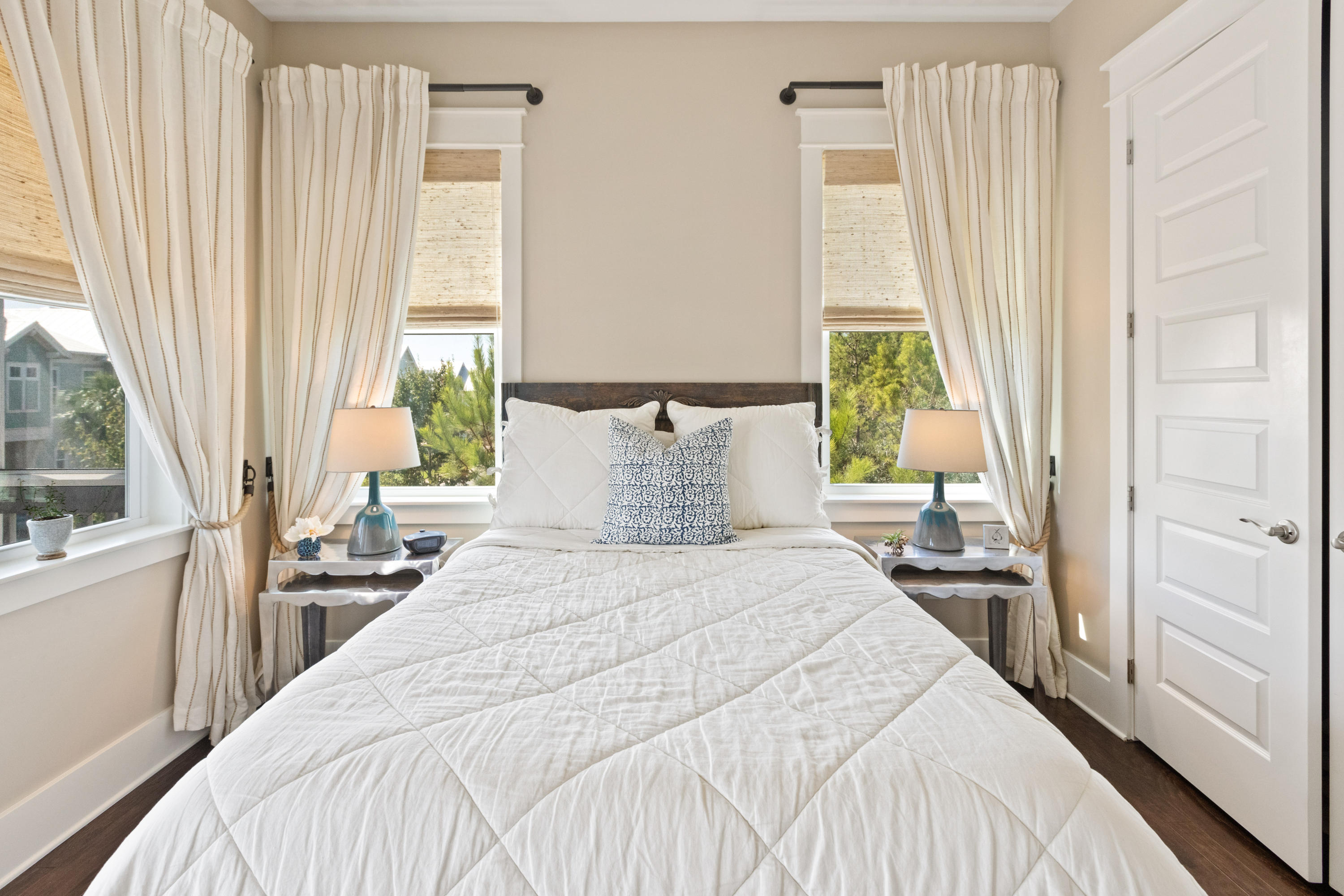 Prominence Triplex - Residential